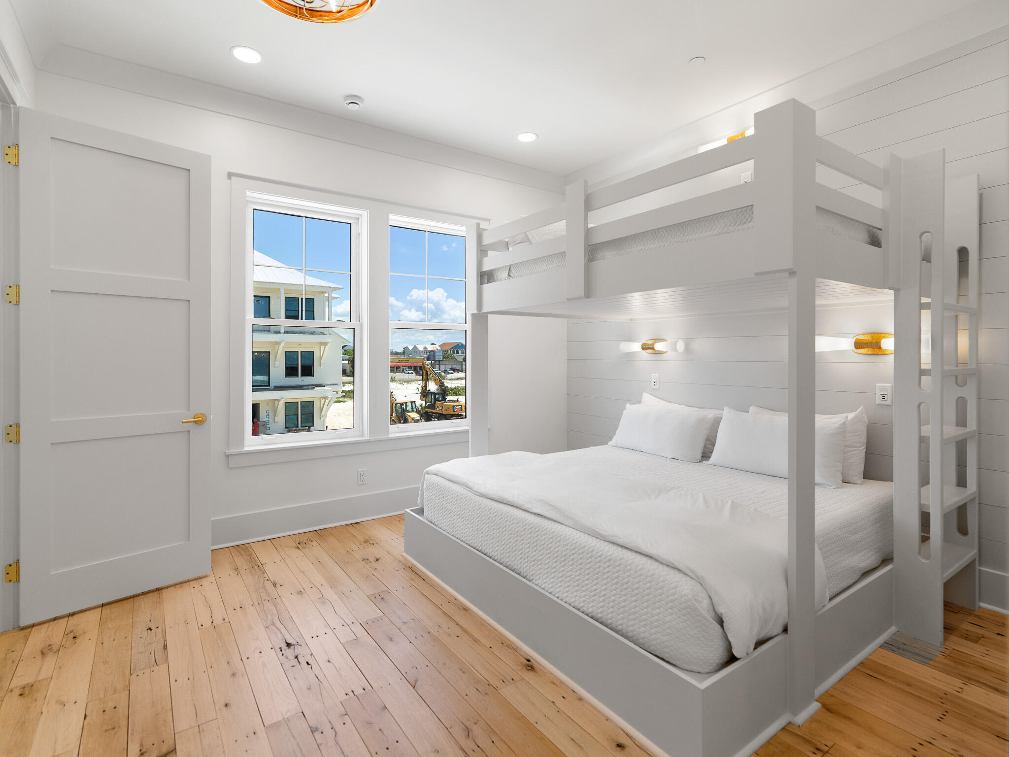 Hadley's Beach - Residential
