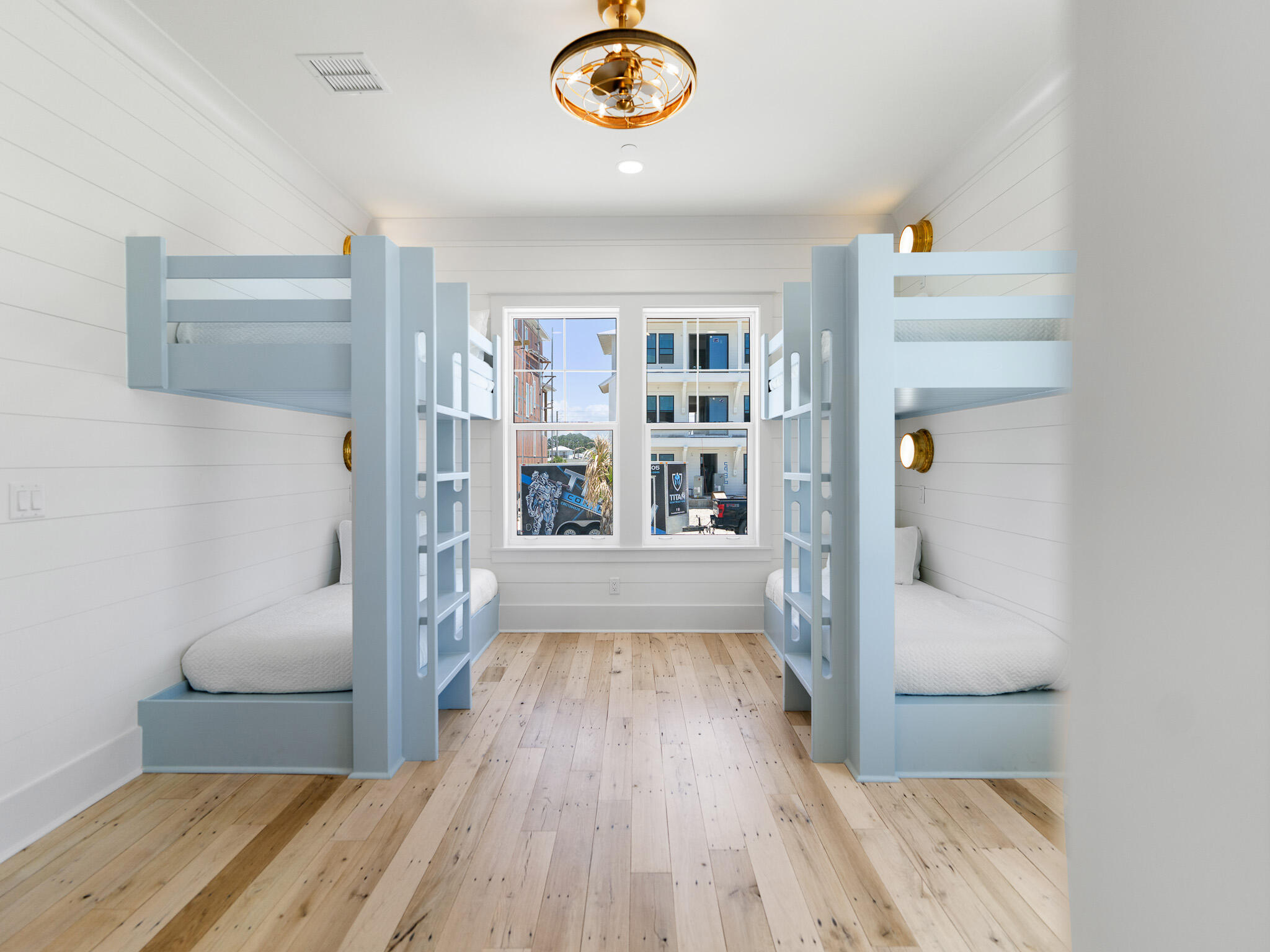 Hadley's Beach - Residential