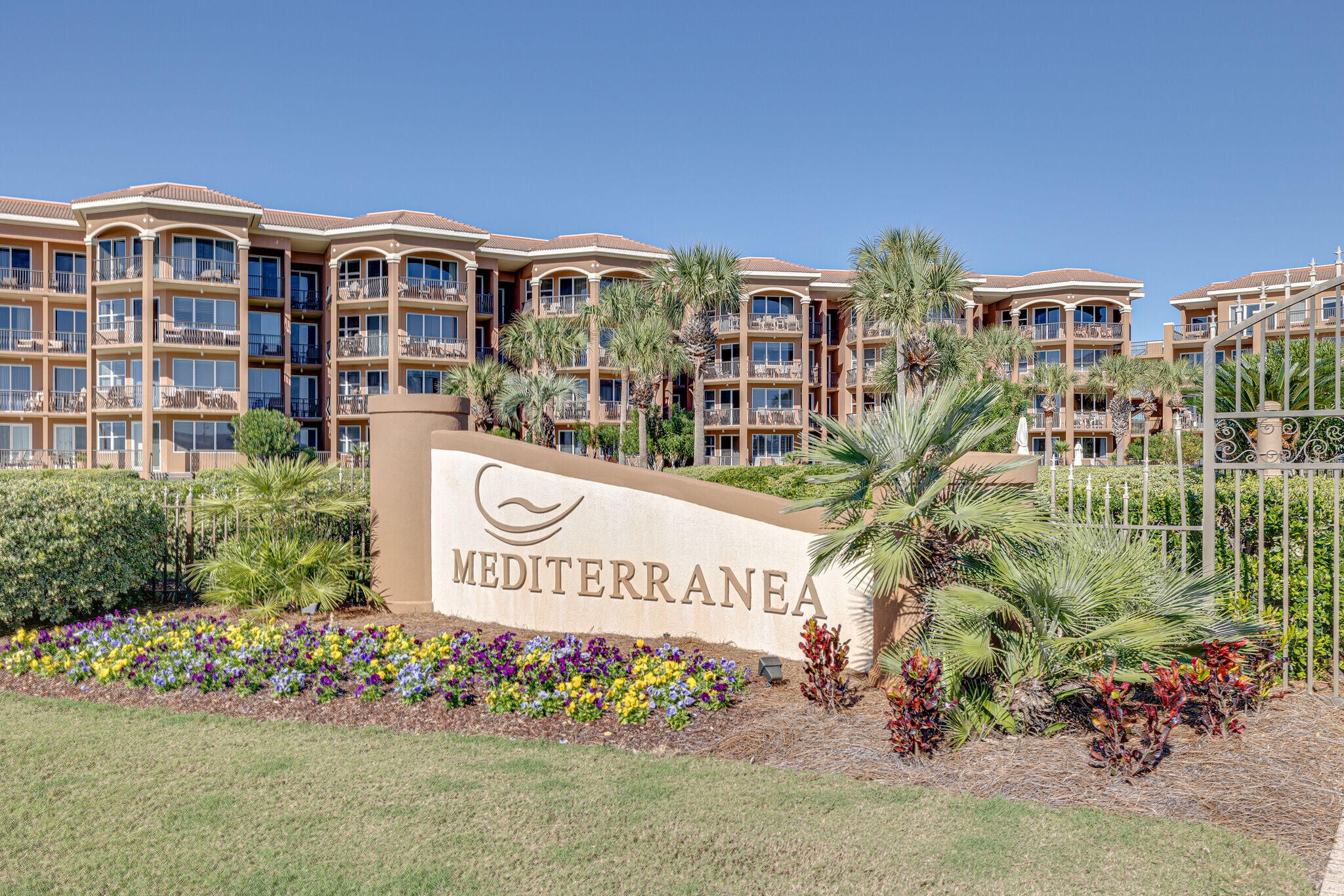 MEDITERRANEA - Residential