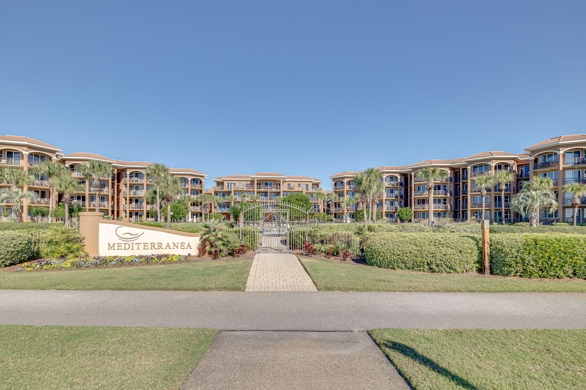 MEDITERRANEA - Residential