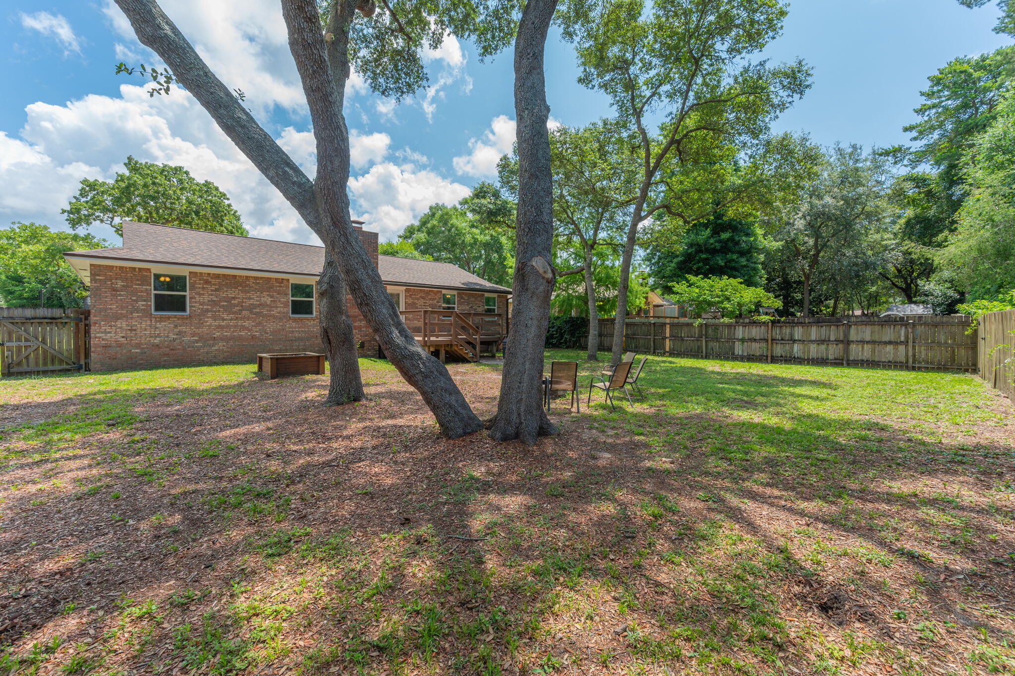 BLUEWATER BAY VILLAGE 1-B LOT 19 BLK B - Residential