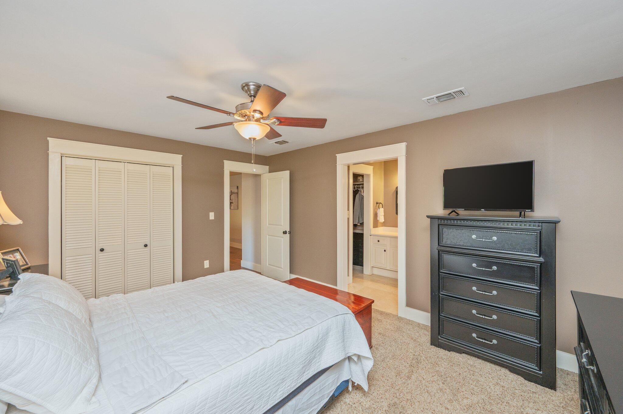 BLUEWATER BAY VILLAGE 1-B LOT 19 BLK B - Residential