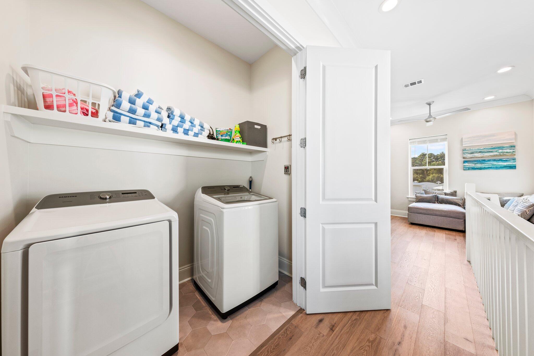 SUNSET KEY COTTAGES - Residential