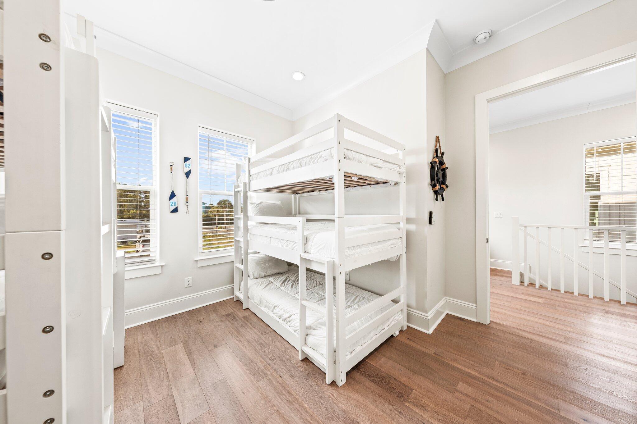 SUNSET KEY COTTAGES - Residential