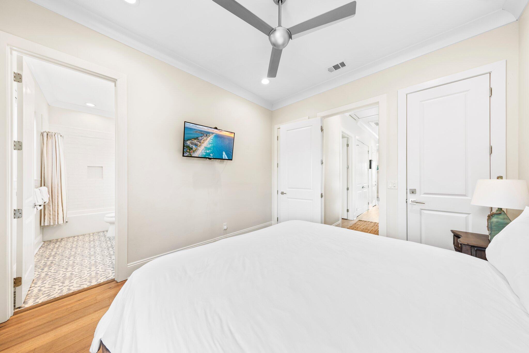 SUNSET KEY COTTAGES - Residential