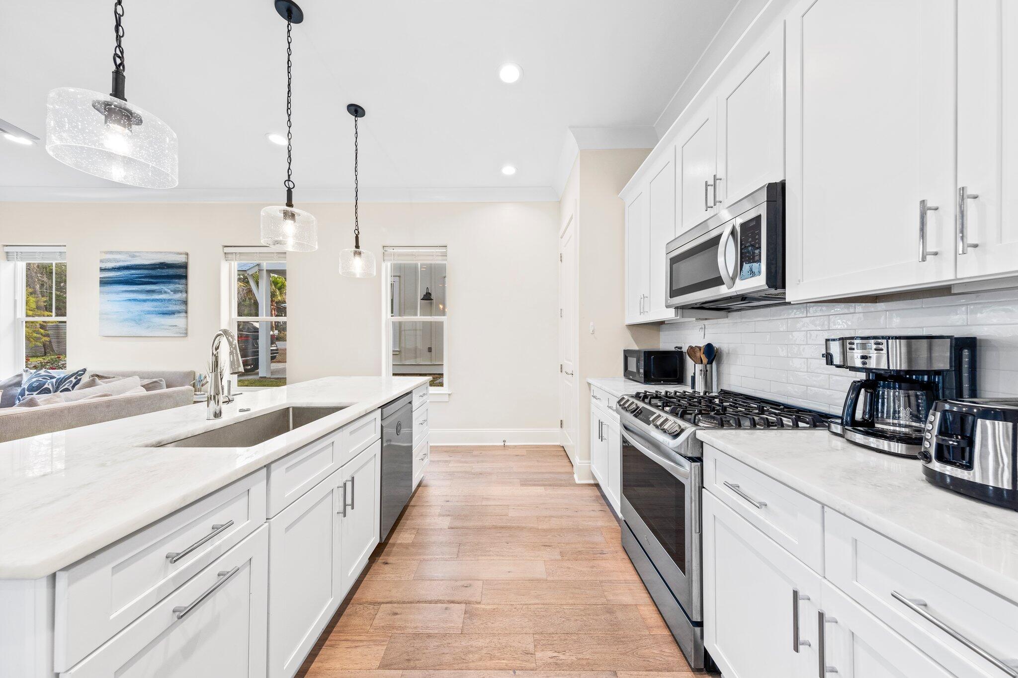 SUNSET KEY COTTAGES - Residential