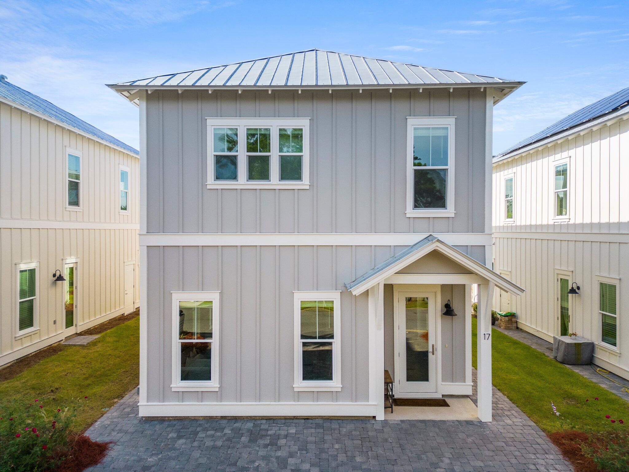 SUNSET KEY COTTAGES - Residential