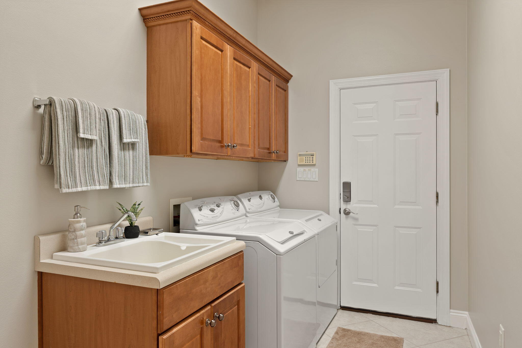 EMERALD BAY PH 1A - Residential