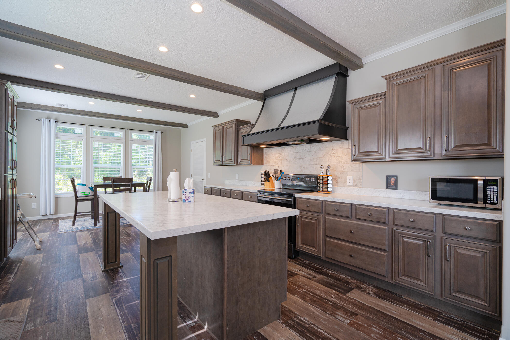 AZALEA ESTATES - Residential