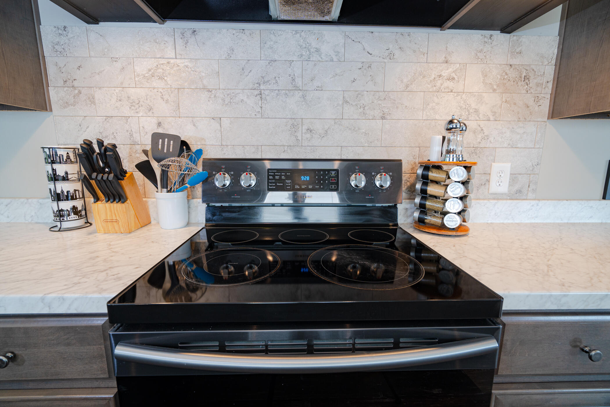 AZALEA ESTATES - Residential