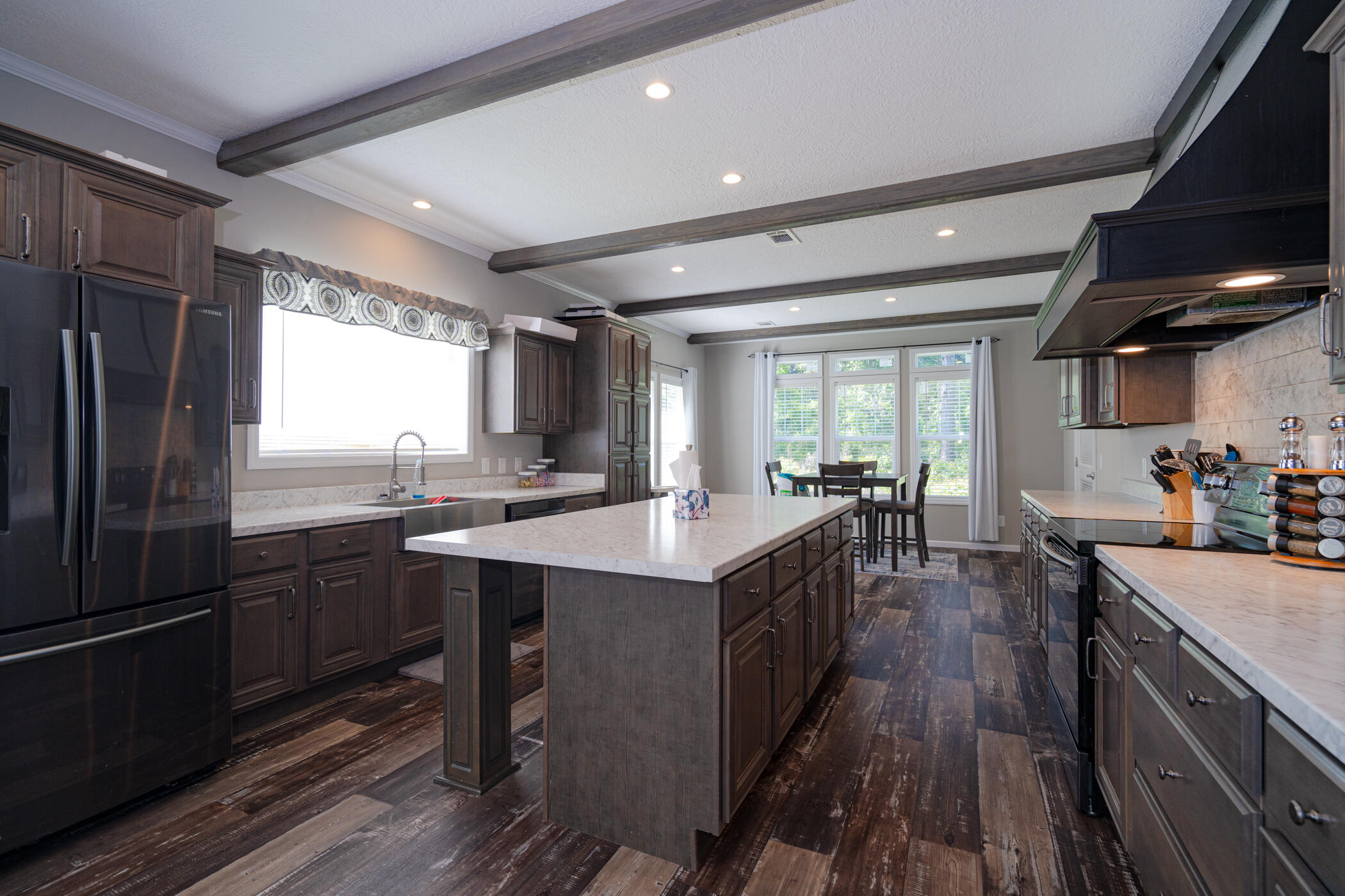 AZALEA ESTATES - Residential