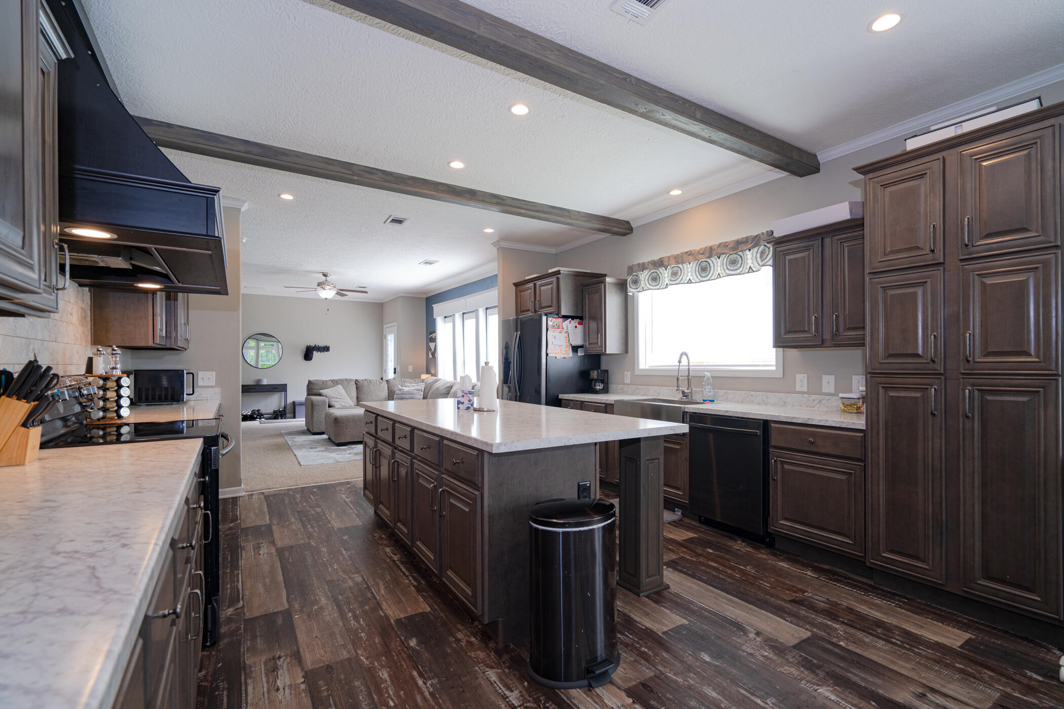 AZALEA ESTATES - Residential