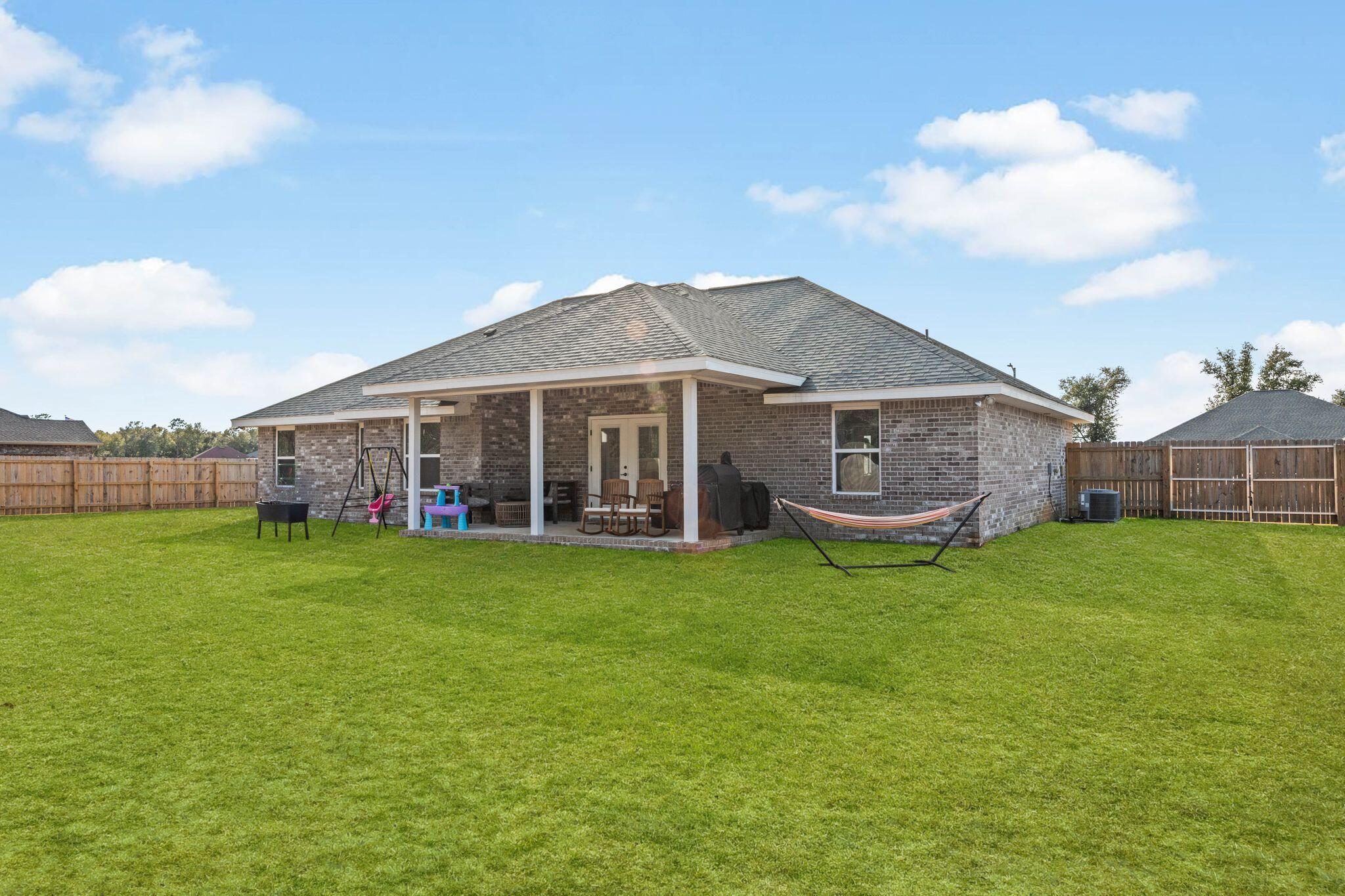 PLANTATION WOODS - Residential