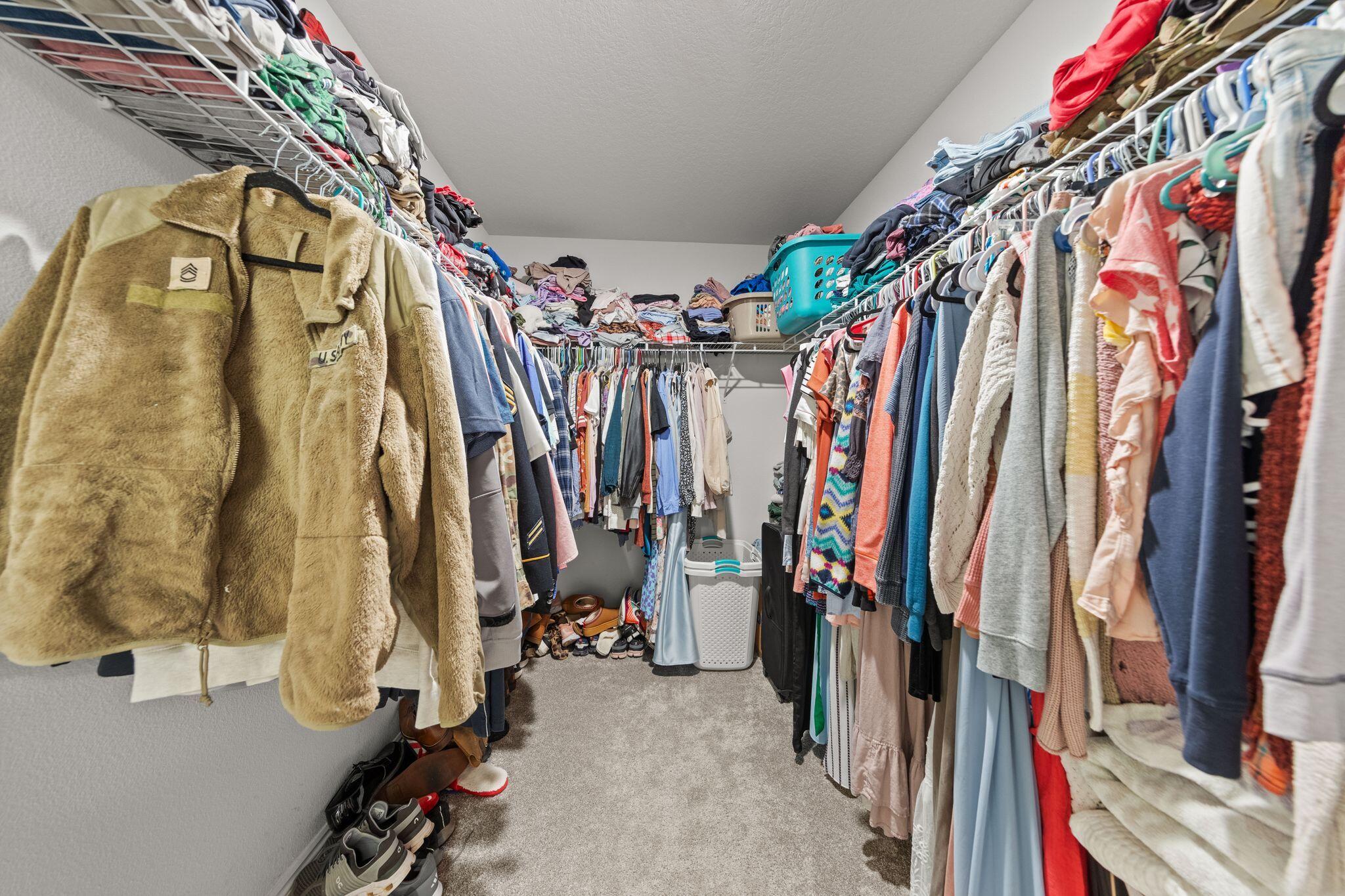 PLANTATION WOODS - Residential