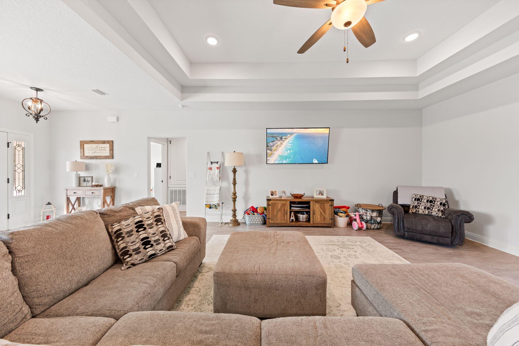 PLANTATION WOODS - Residential