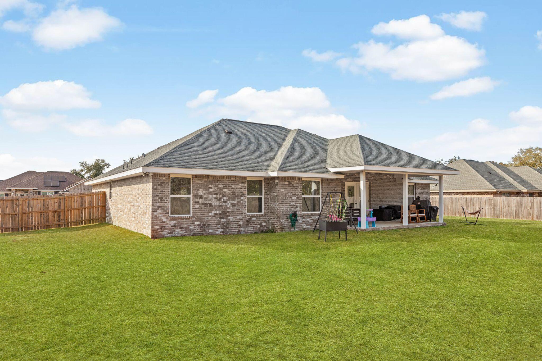 PLANTATION WOODS - Residential