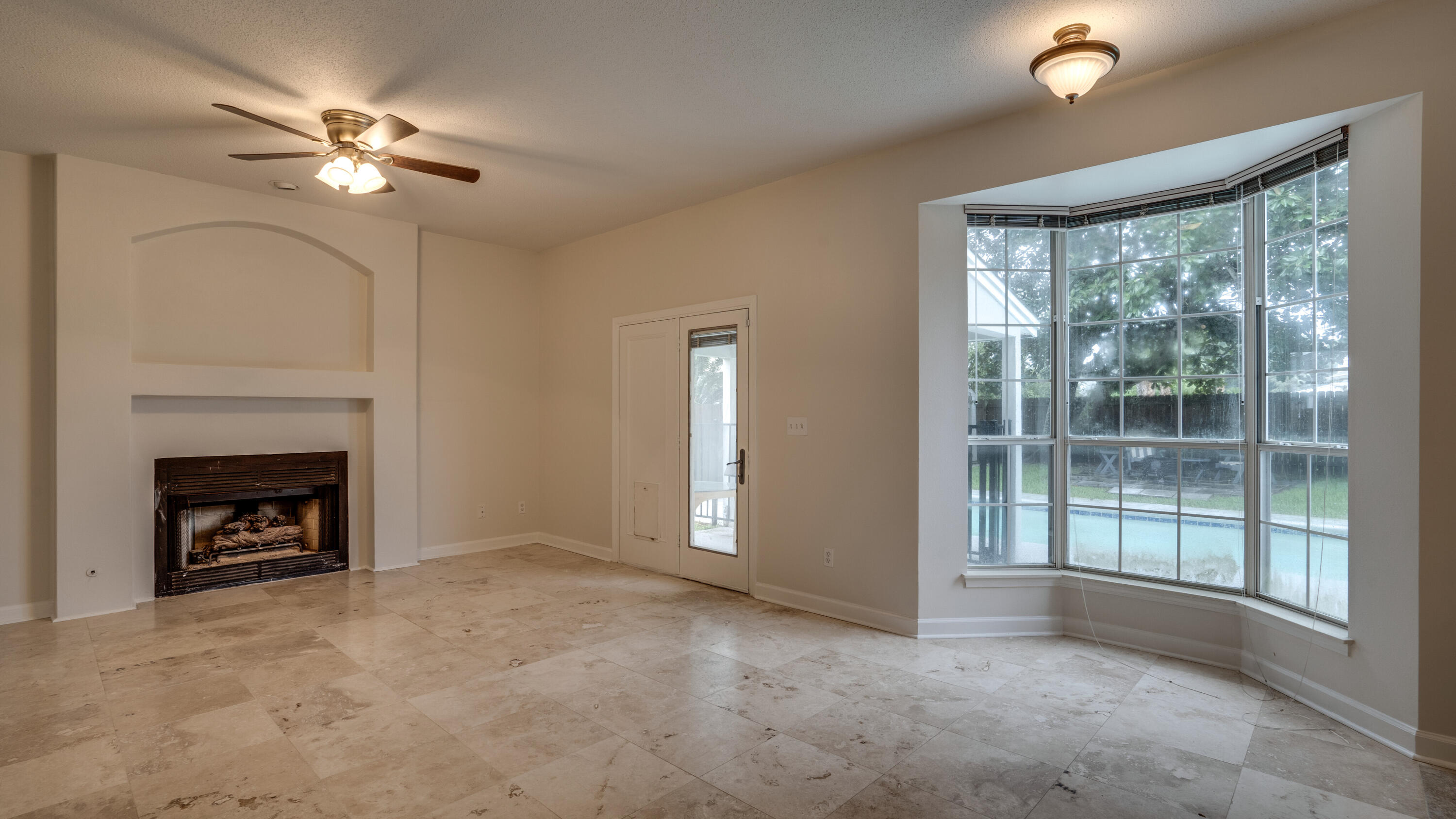 RIDGE WOOD MANOR - Residential