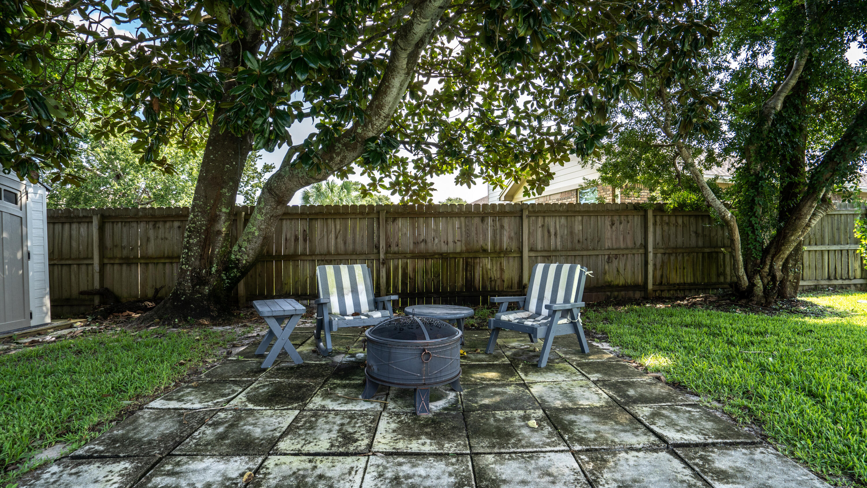 RIDGE WOOD MANOR - Residential