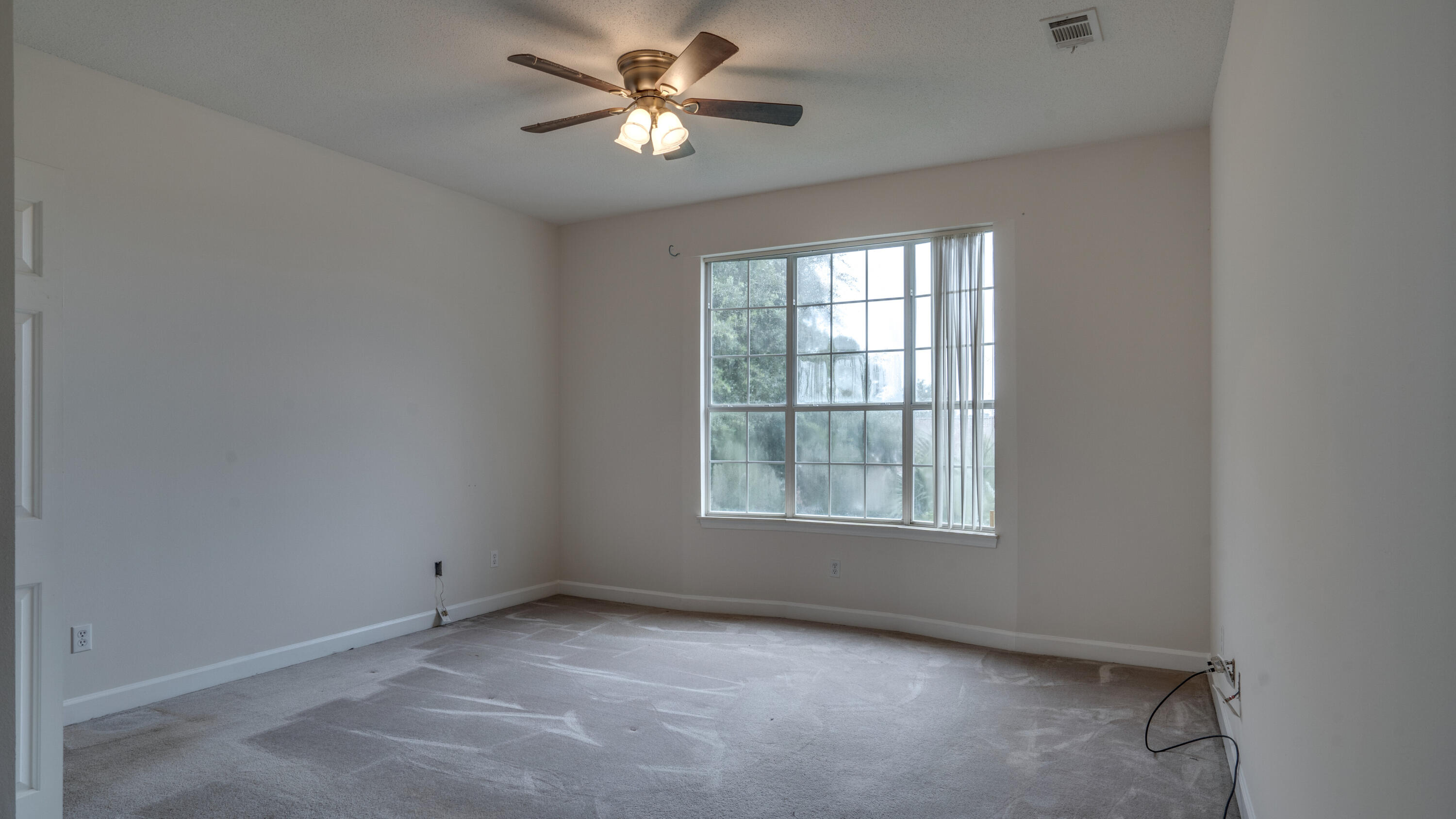 RIDGE WOOD MANOR - Residential