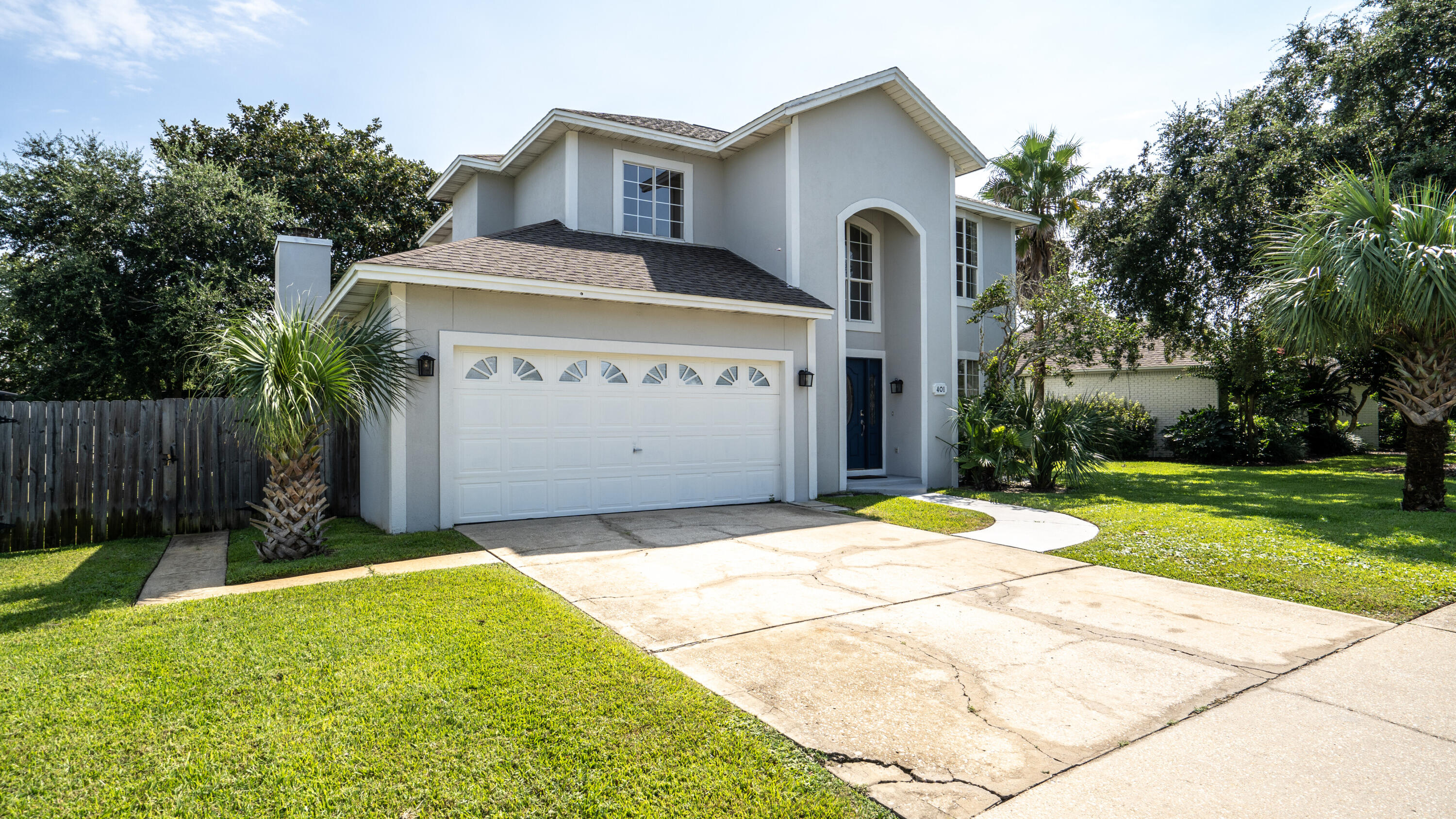 RIDGE WOOD MANOR - Residential