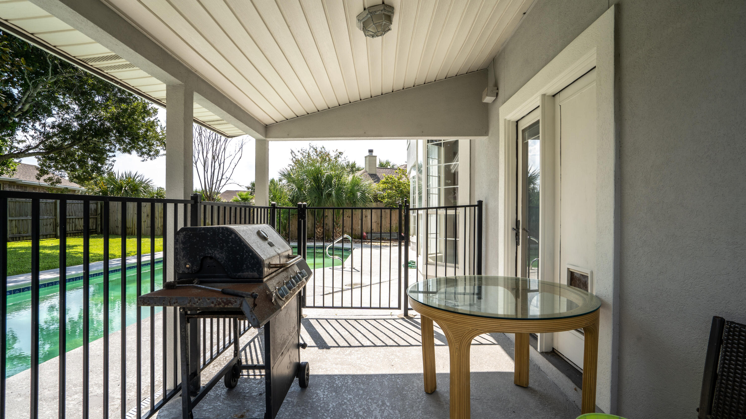 RIDGE WOOD MANOR - Residential