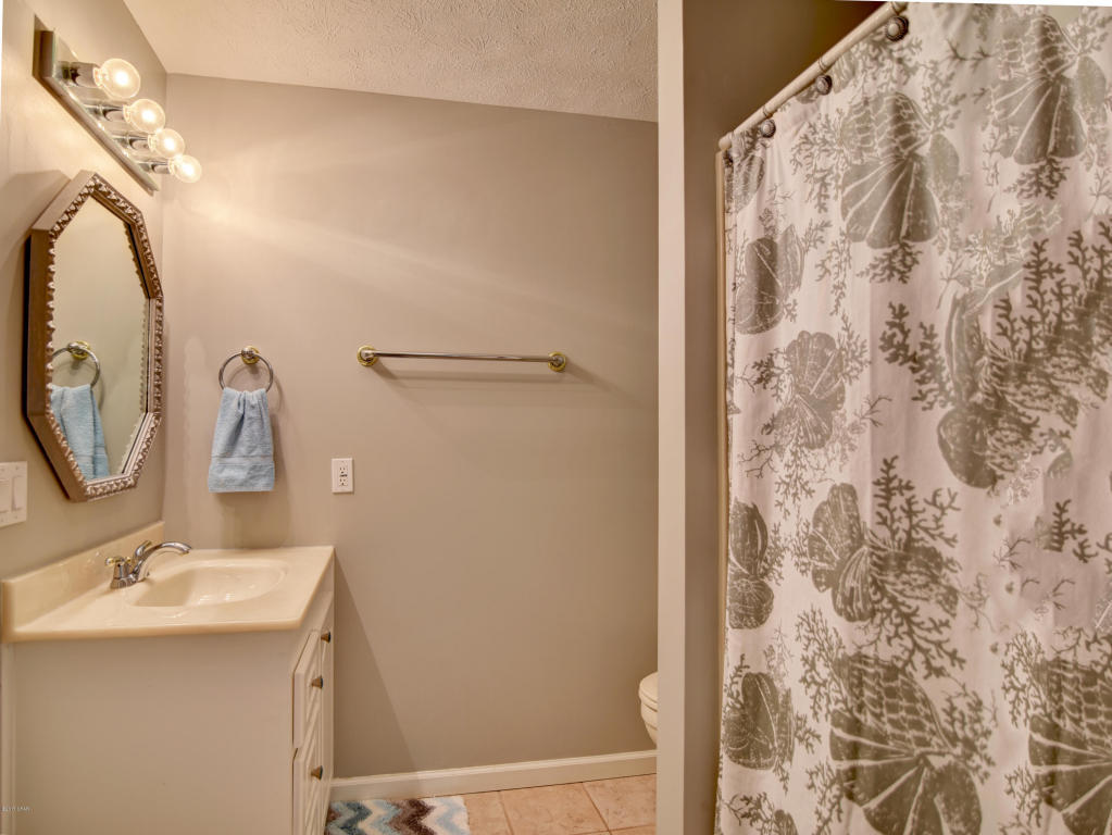 SANTA MONICA BEACH - Residential