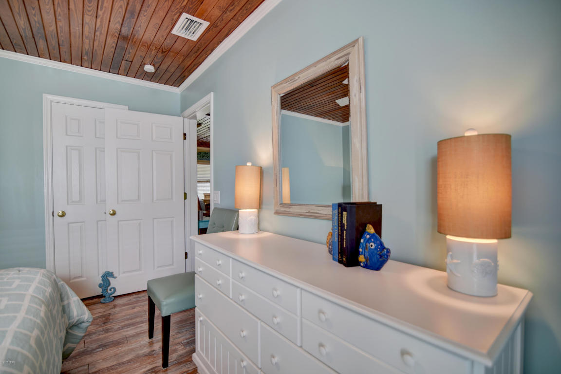 SANTA MONICA BEACH - Residential