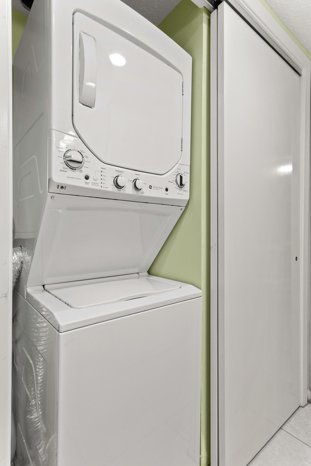 JETTY EAST CONDO - Residential