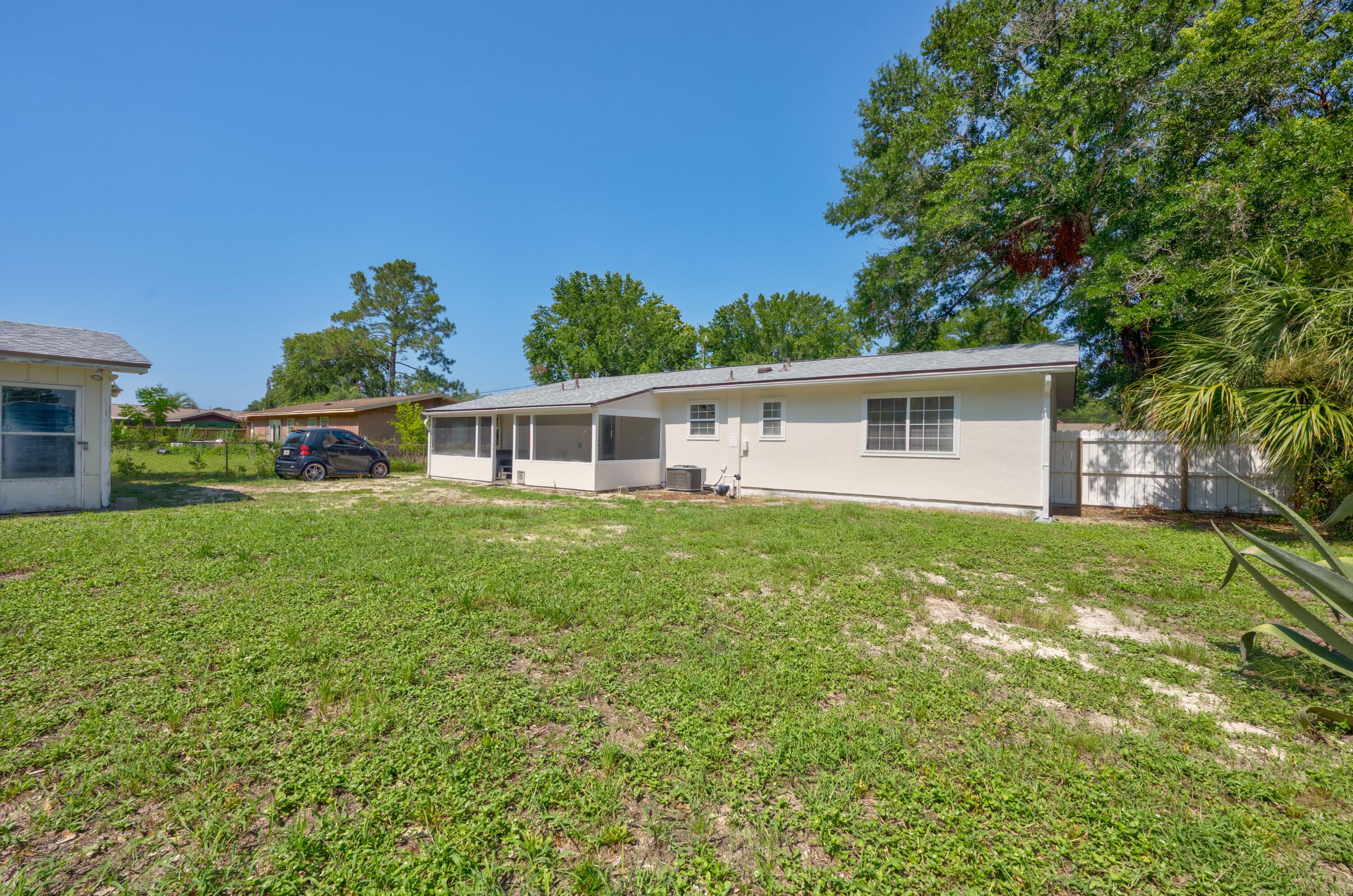 OAKLAND RESUB - Residential