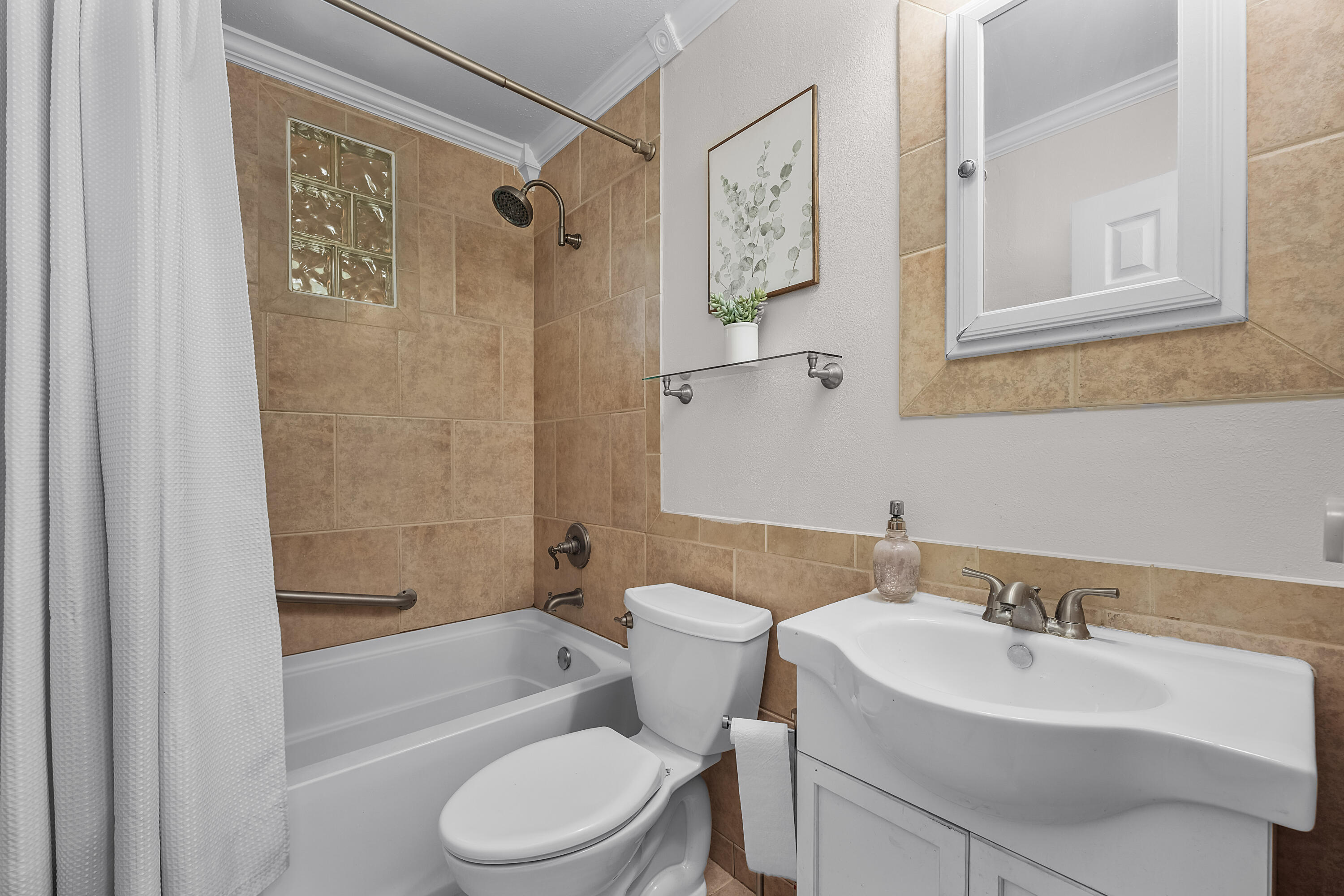 OAKLAND RESUB - Residential