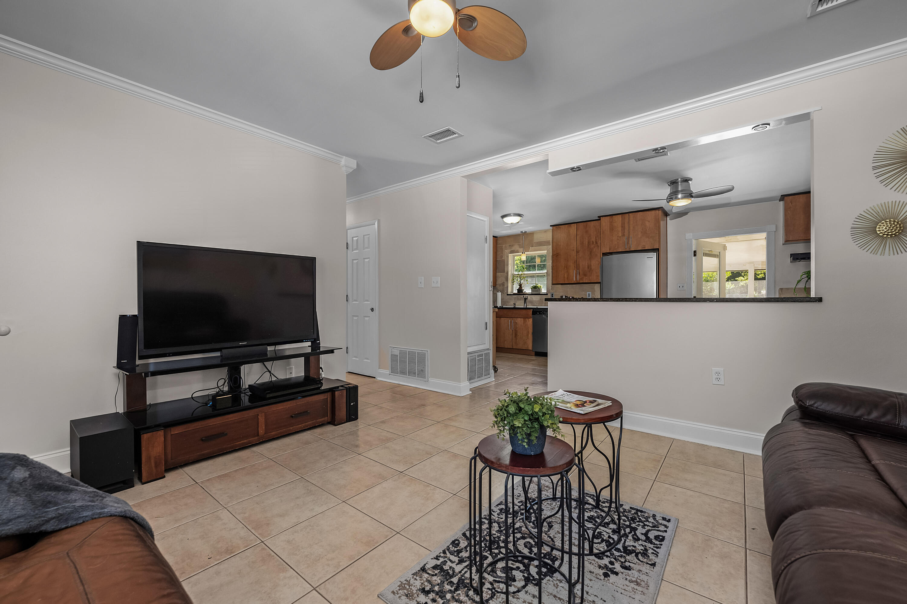 OAKLAND RESUB - Residential