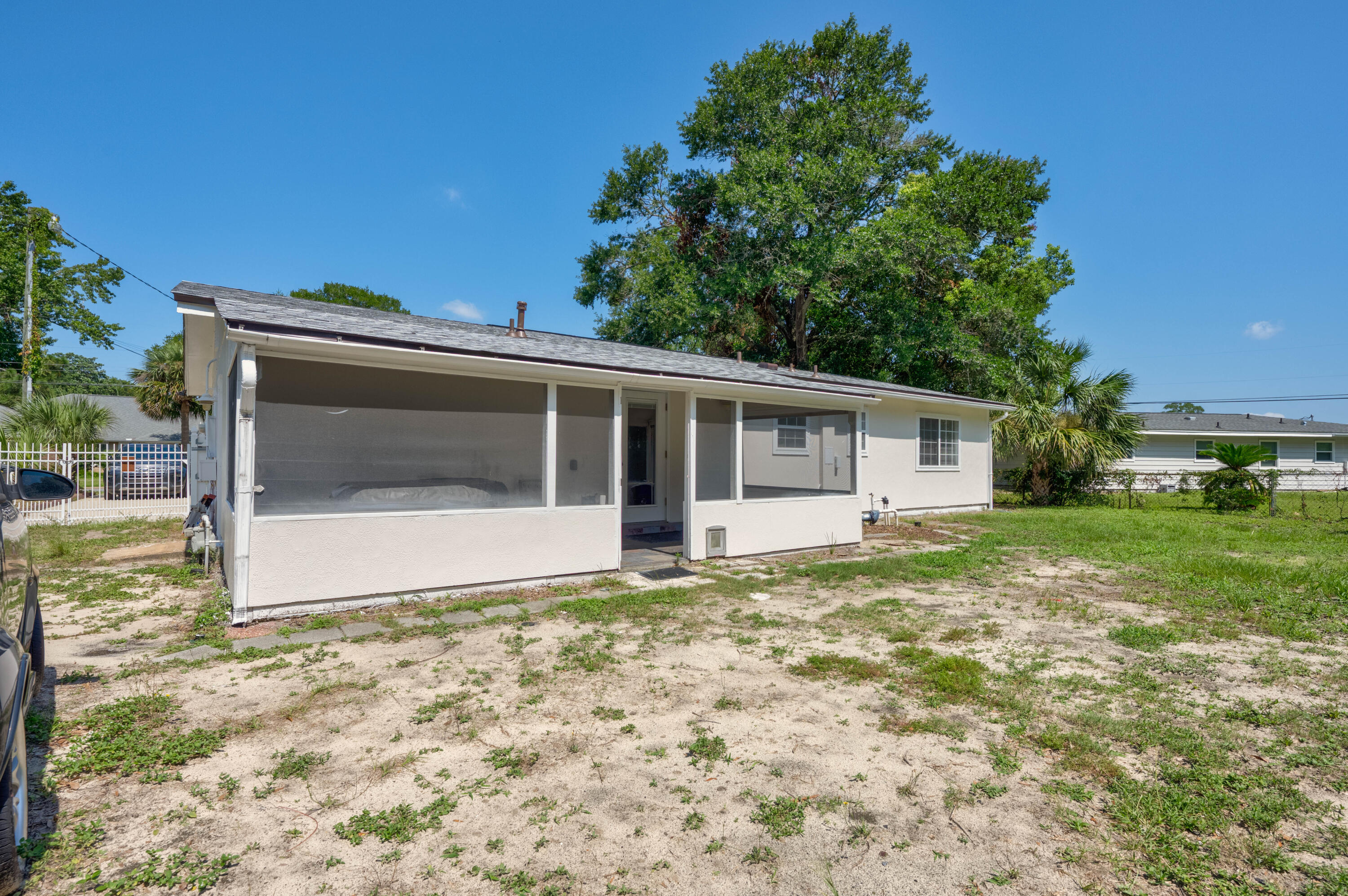 OAKLAND RESUB - Residential