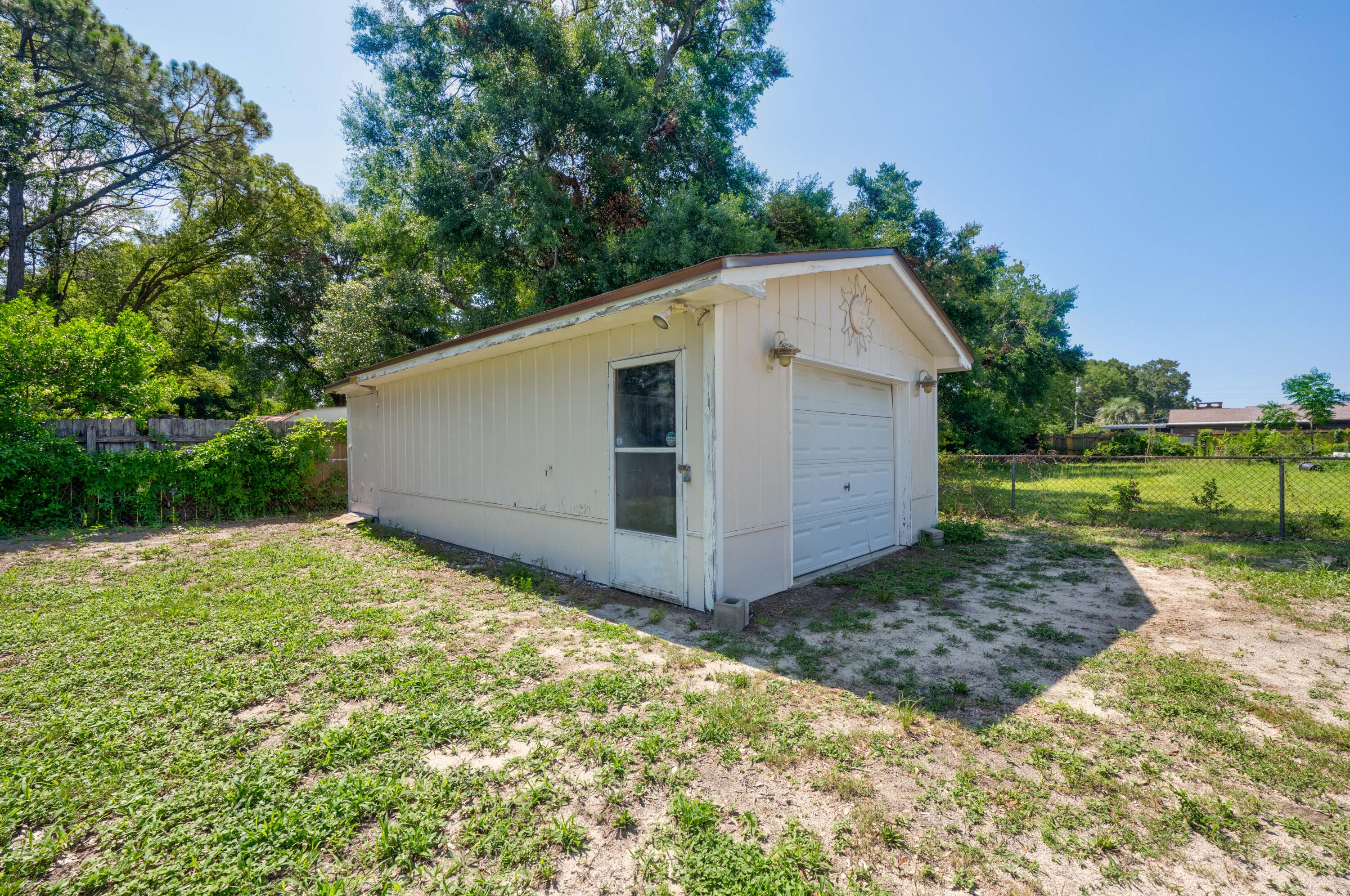 OAKLAND RESUB - Residential