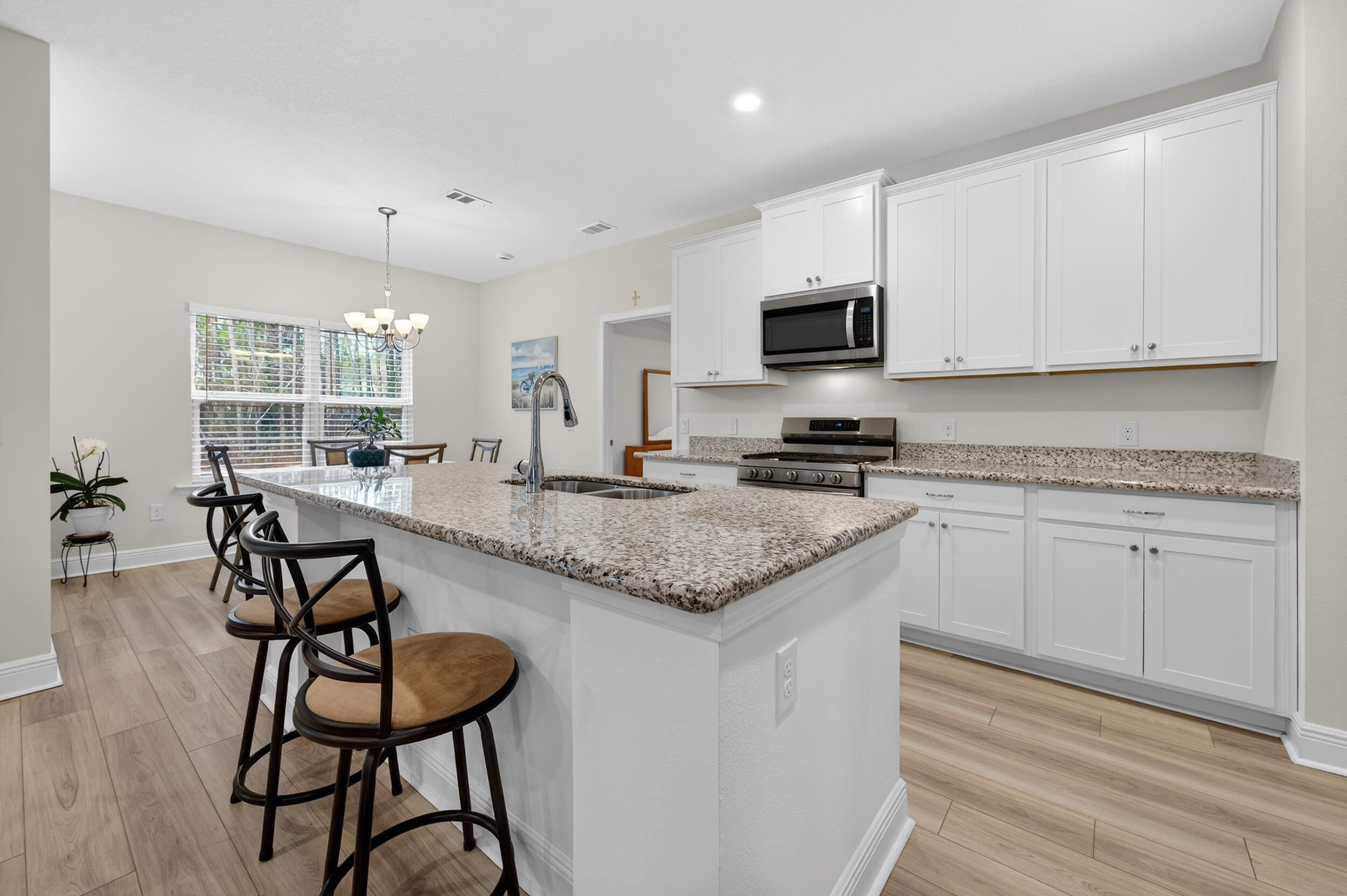 HOLLEY BY THE SEA - Residential