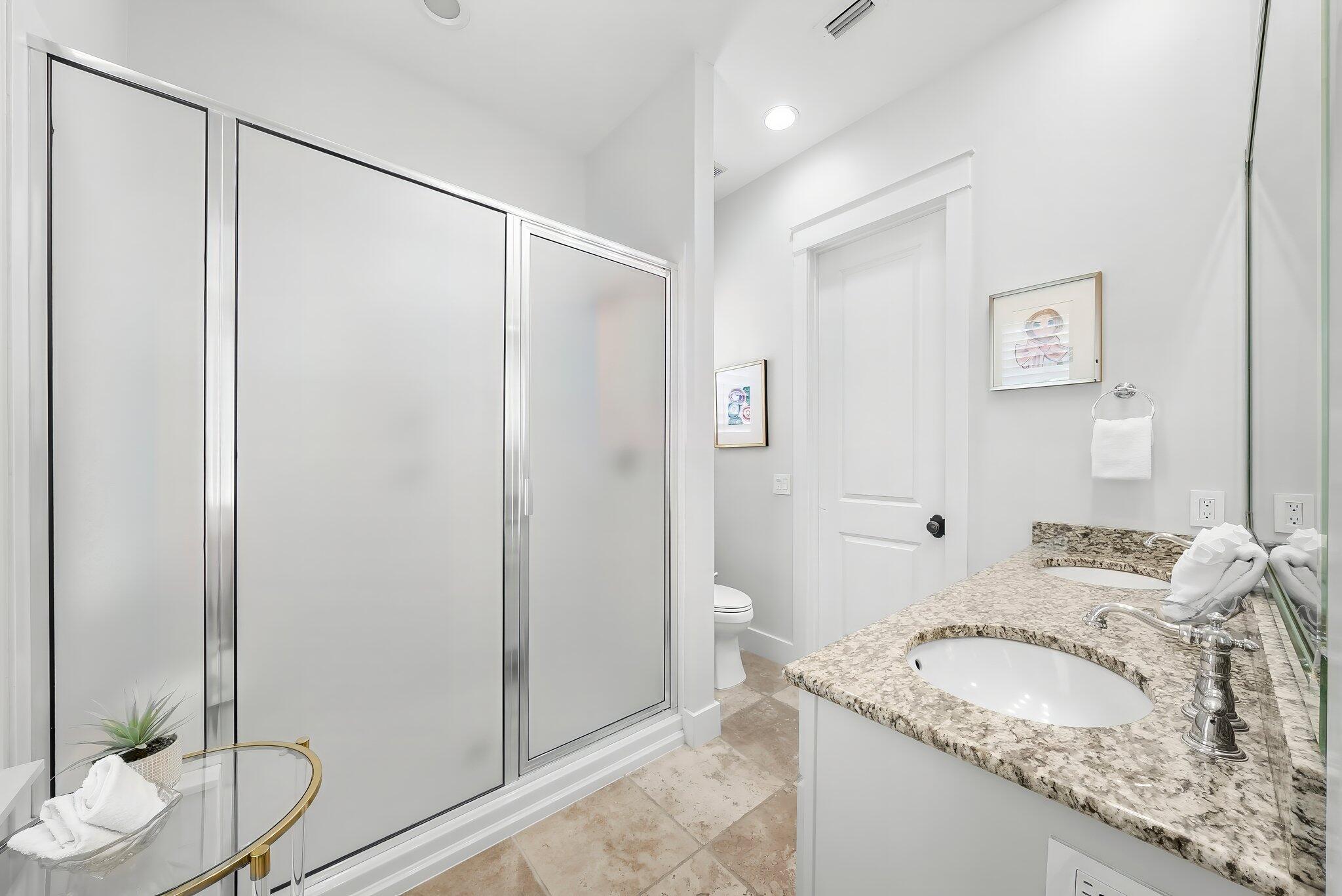 BUNGALOS AT SANDESTIN - Residential