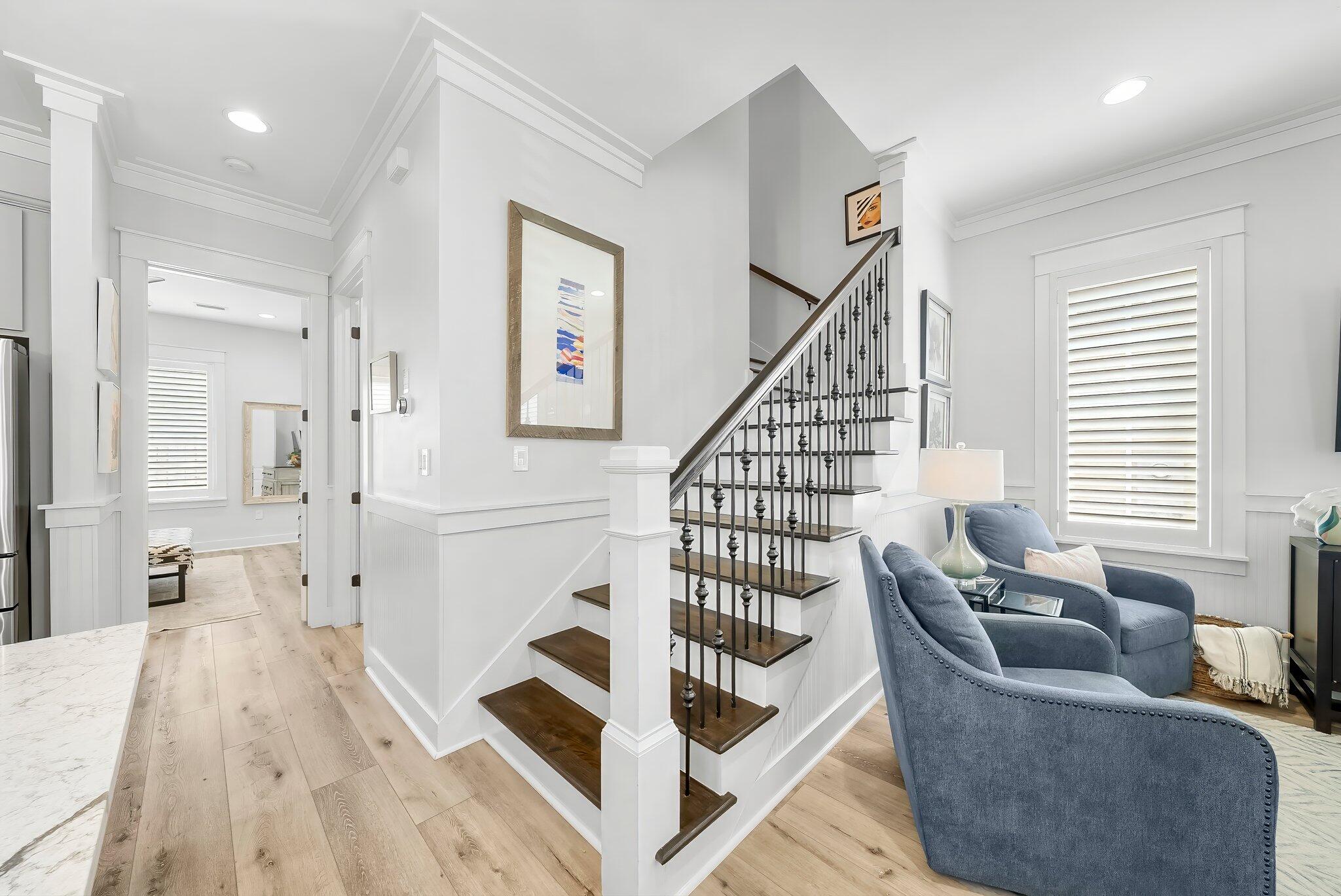 BUNGALOS AT SANDESTIN - Residential