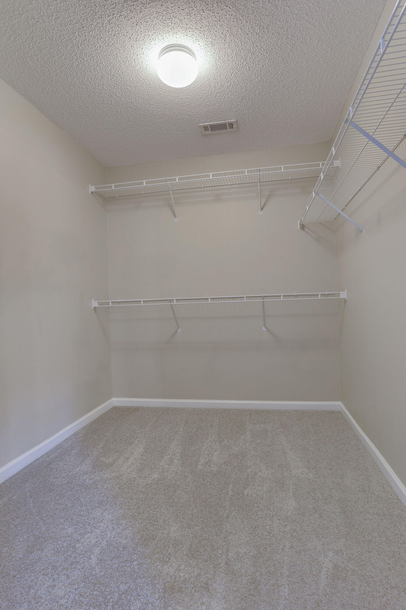 STILLWELL ESTATES - Residential Lease