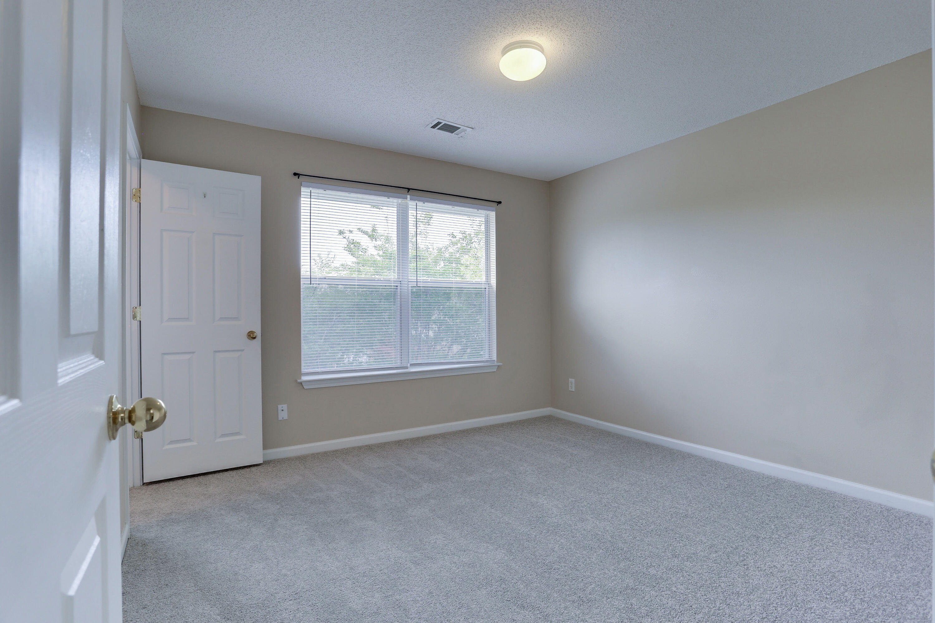 STILLWELL ESTATES - Residential Lease