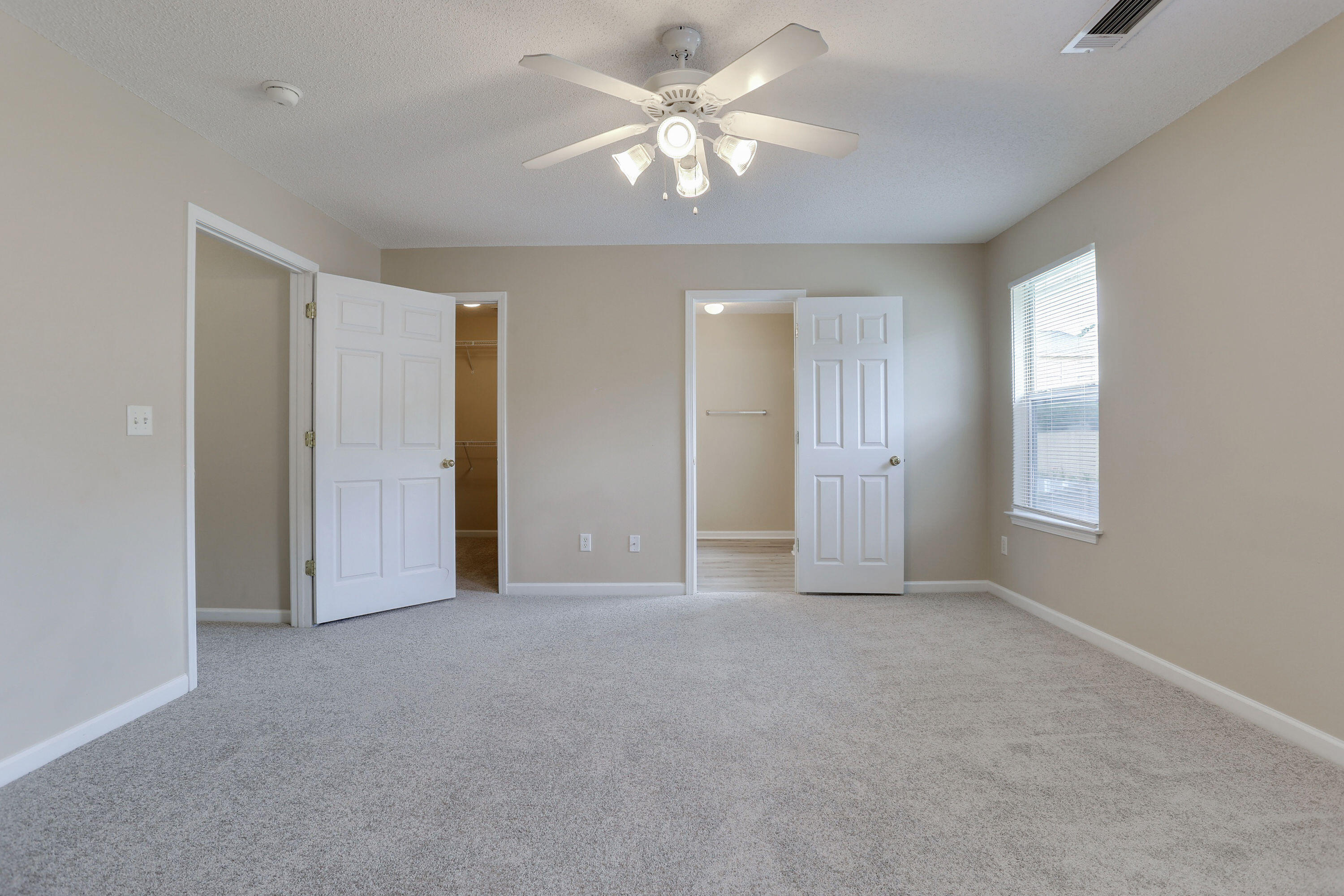 STILLWELL ESTATES - Residential Lease