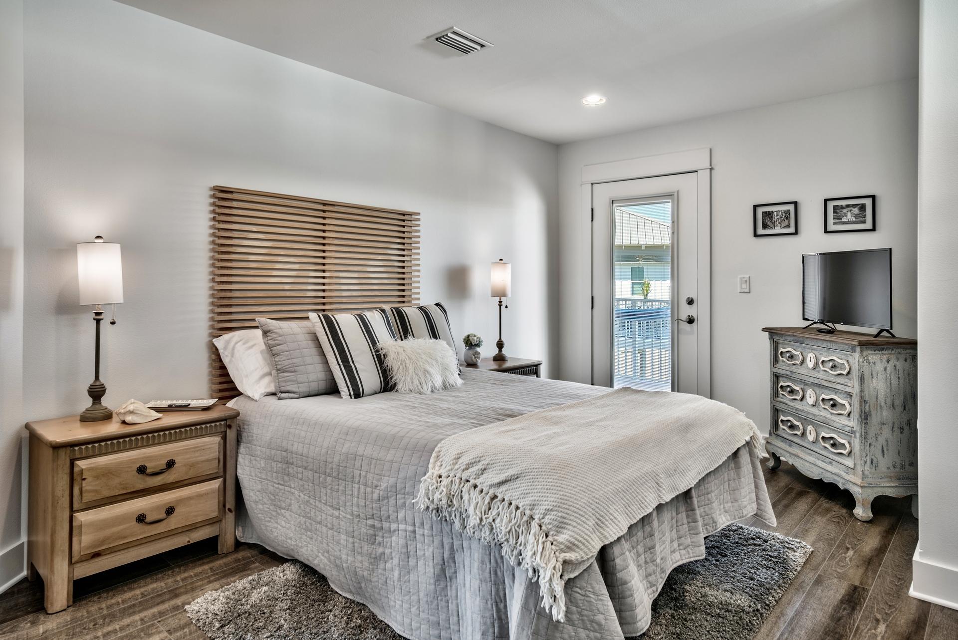 CYPRESS BREEZE PLANTATION - Residential