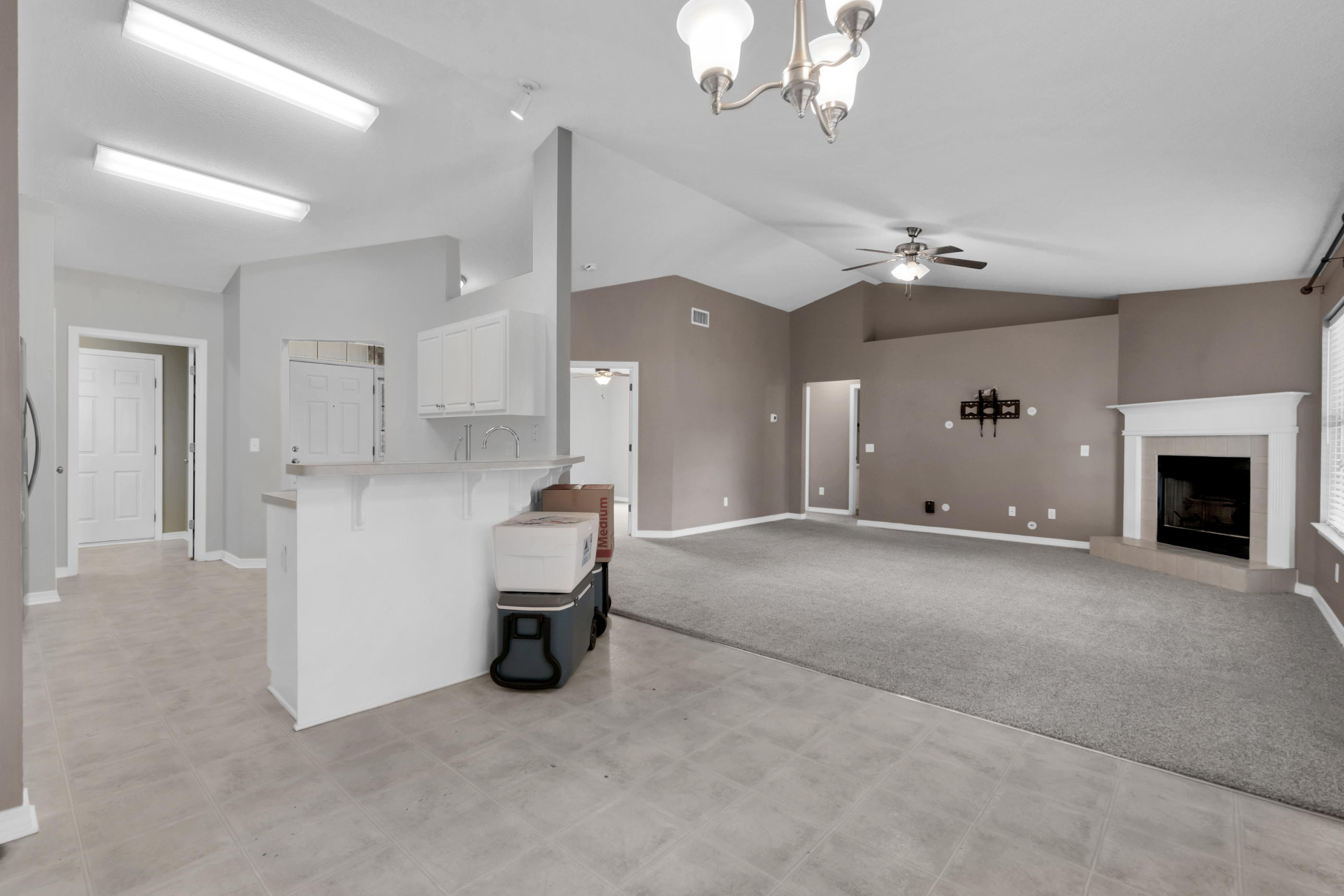 HOLLEY BY THE SEA - Residential