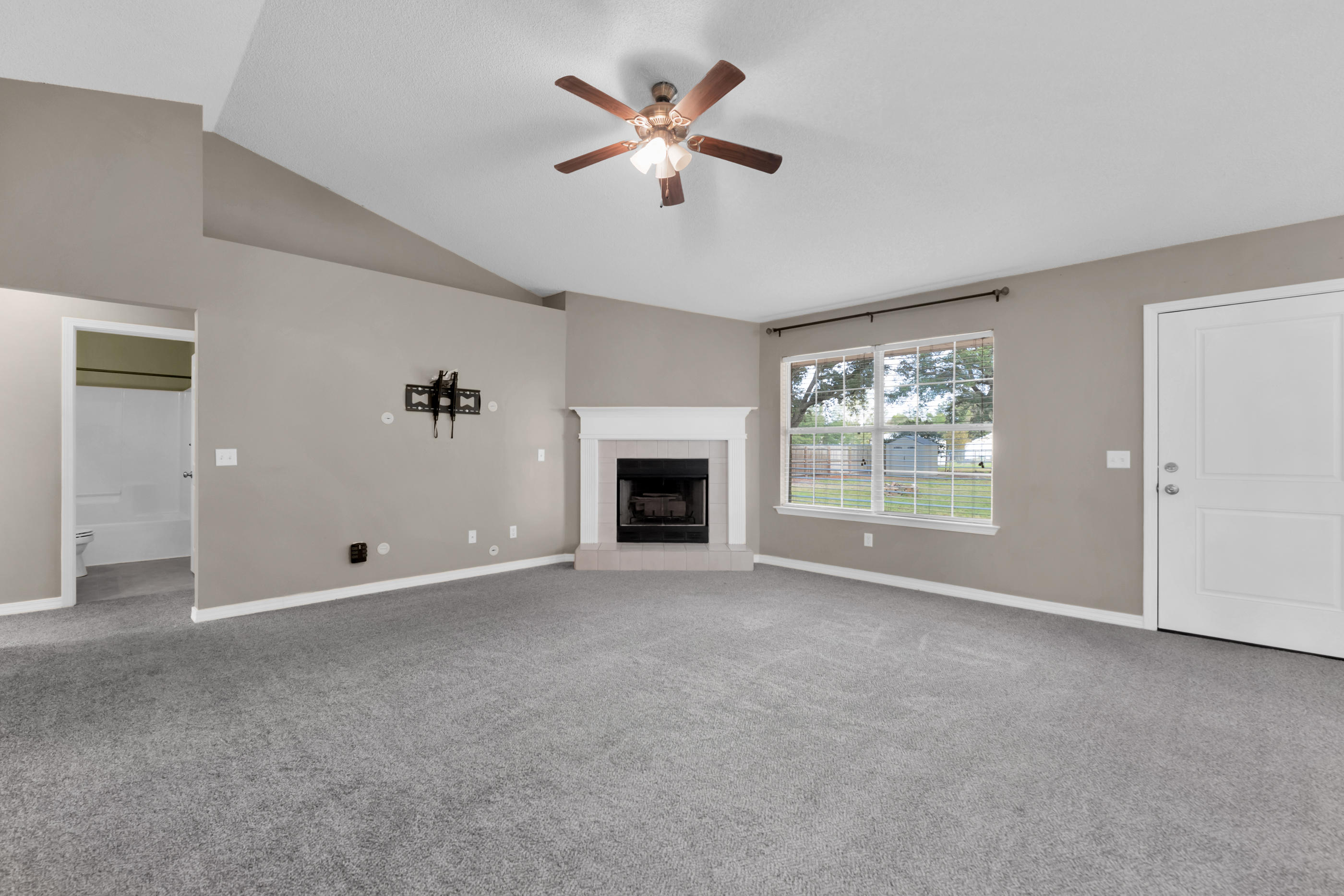 HOLLEY BY THE SEA - Residential