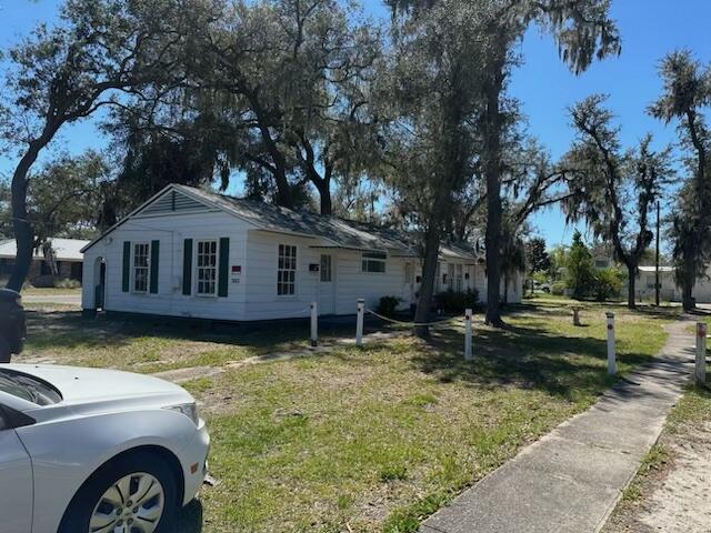 BAYVIEW HEIGHTS - Residential