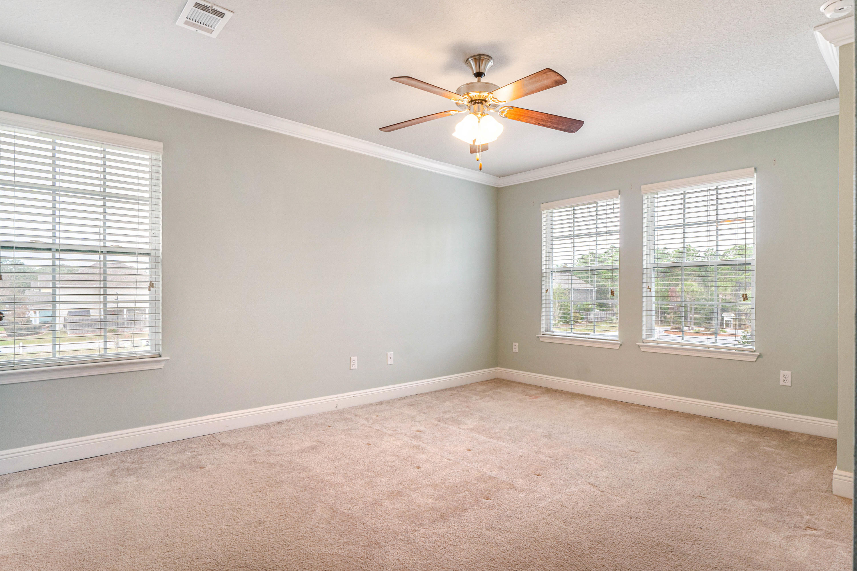 WATER OAKS T/H - Residential