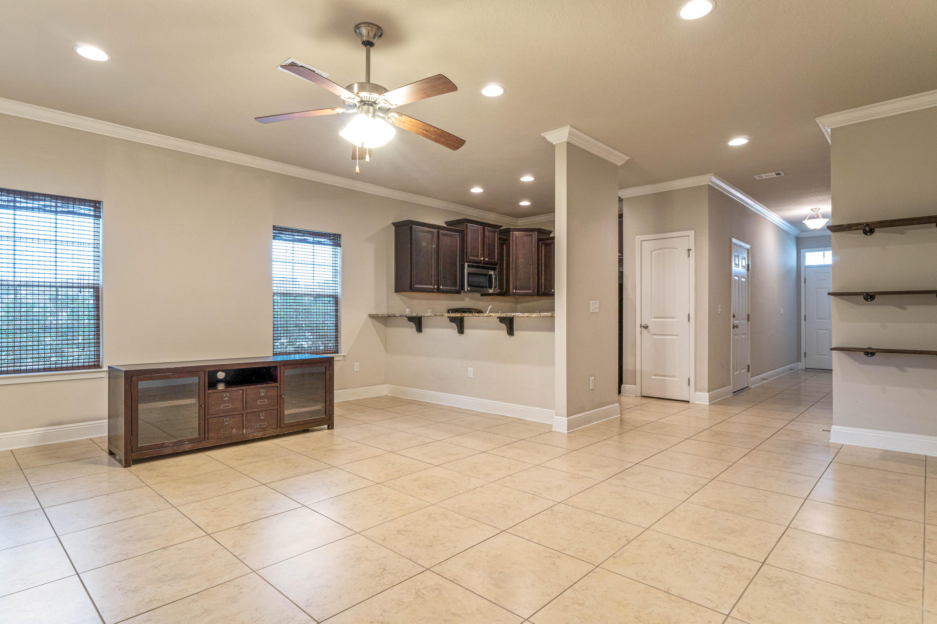 WATER OAKS T/H - Residential