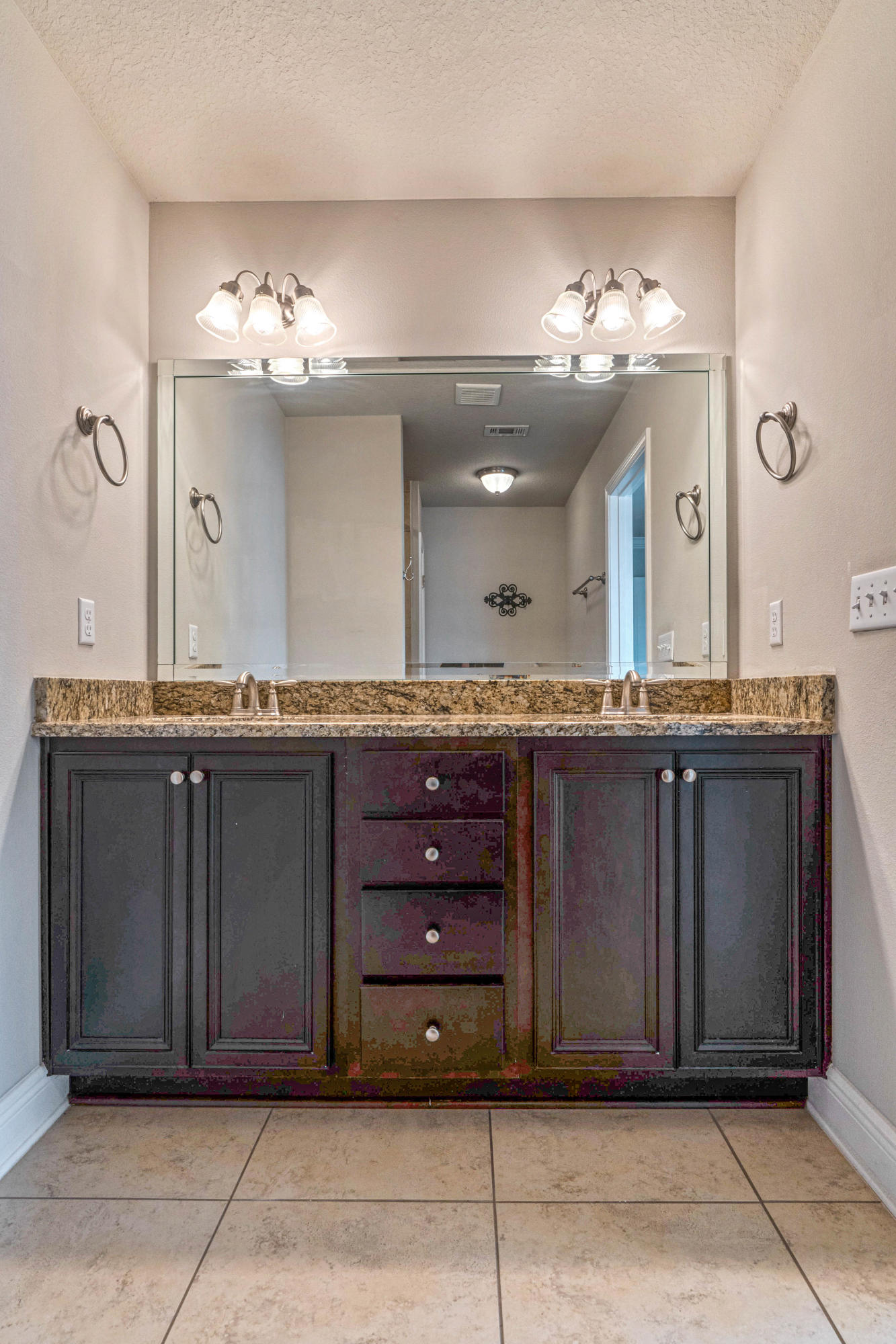 WATER OAKS T/H - Residential