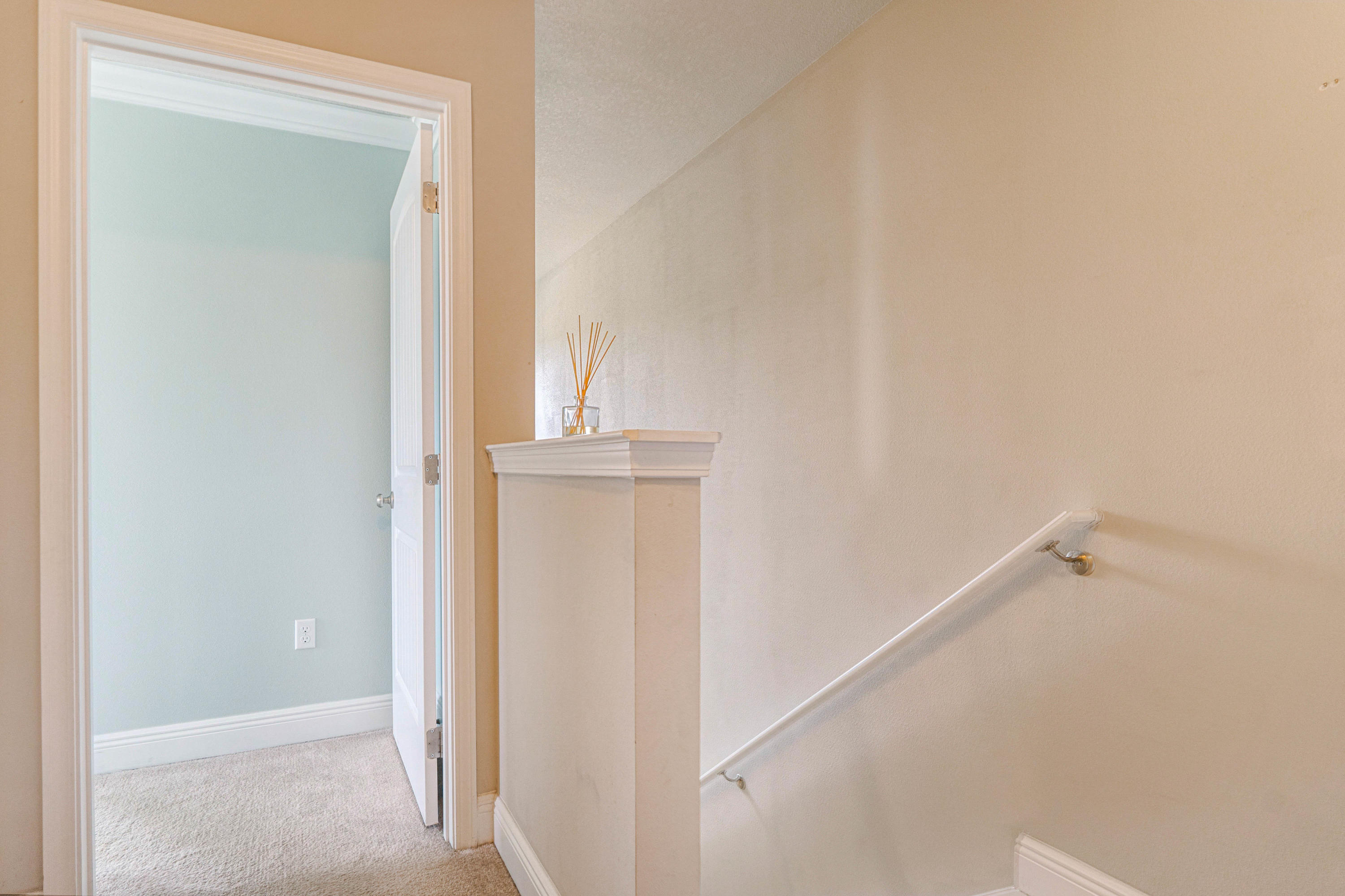 WATER OAKS T/H - Residential