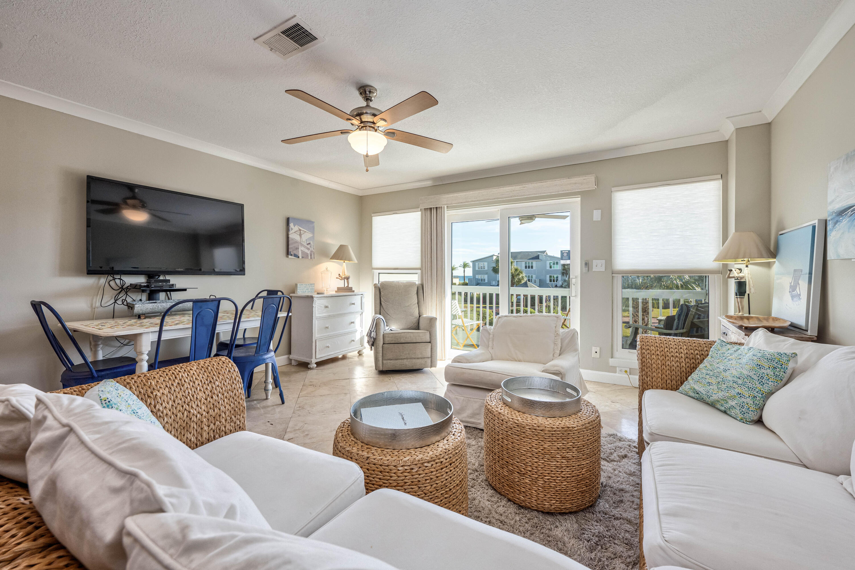 SEAHAUNTS - Residential