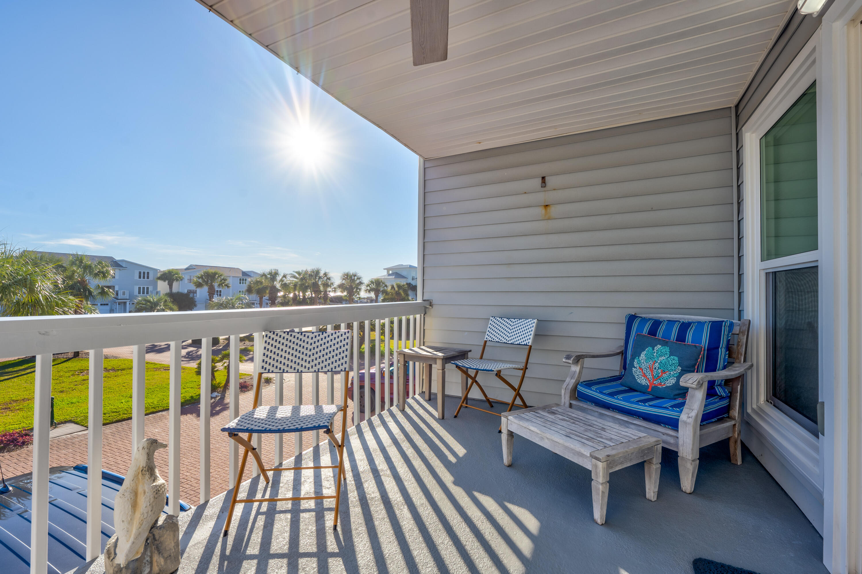 SEAHAUNTS - Residential