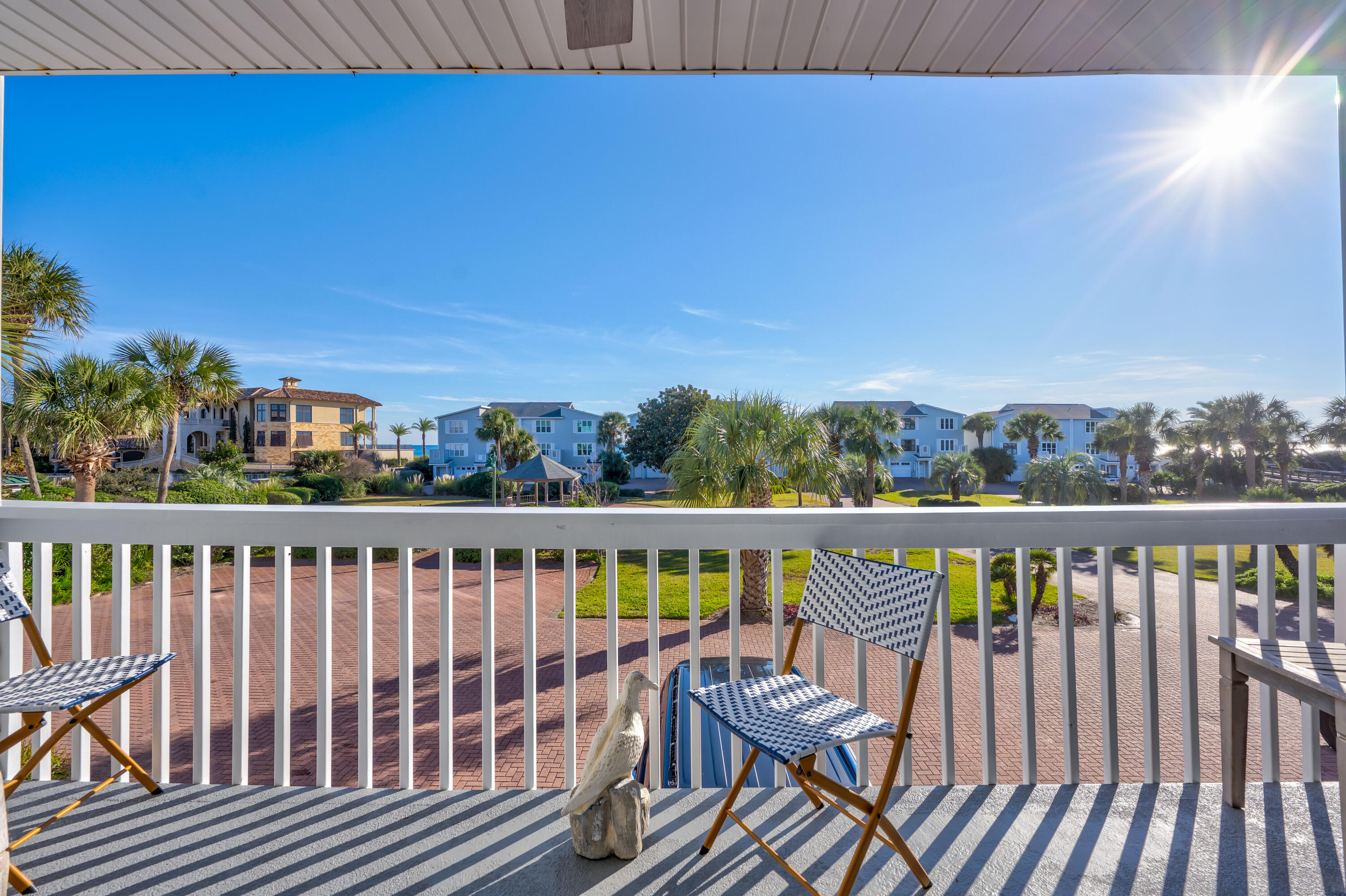 SEAHAUNTS - Residential